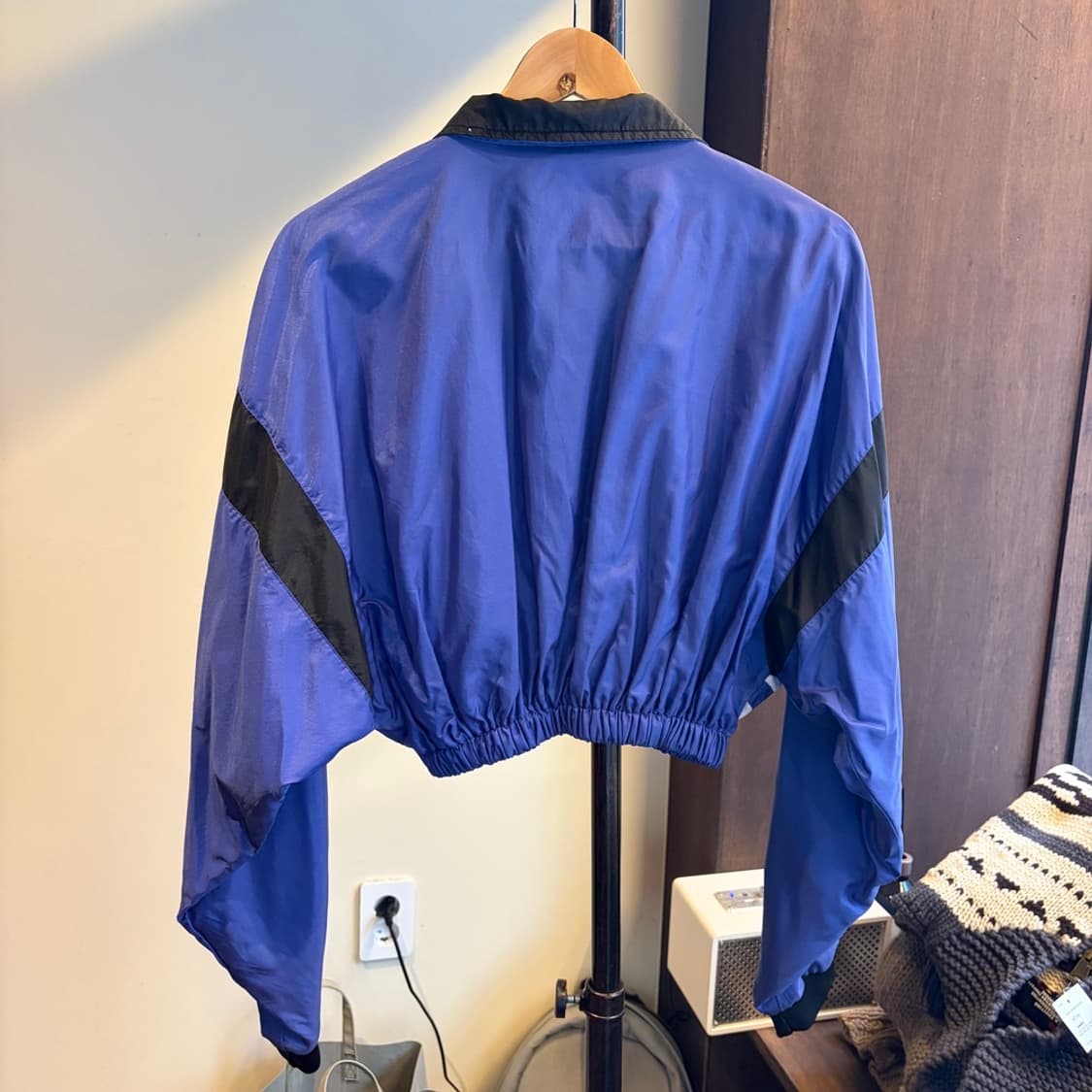 15620 - 아디다스 크롭 바람막이 자켓 상품이미지4