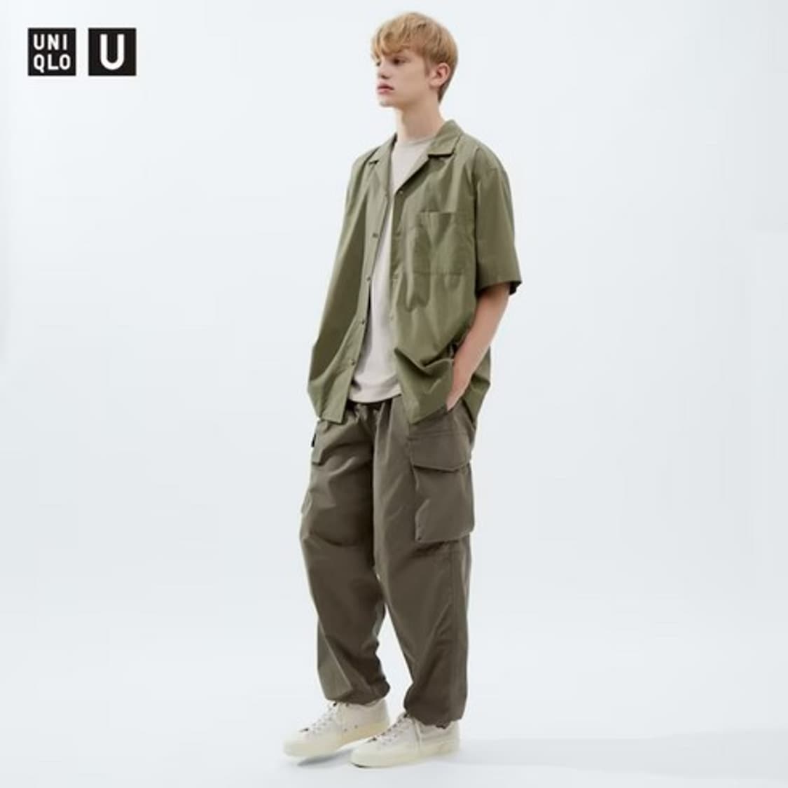 유니클로 U 와이드핏 파라슈트 카고팬츠 상품이미지3