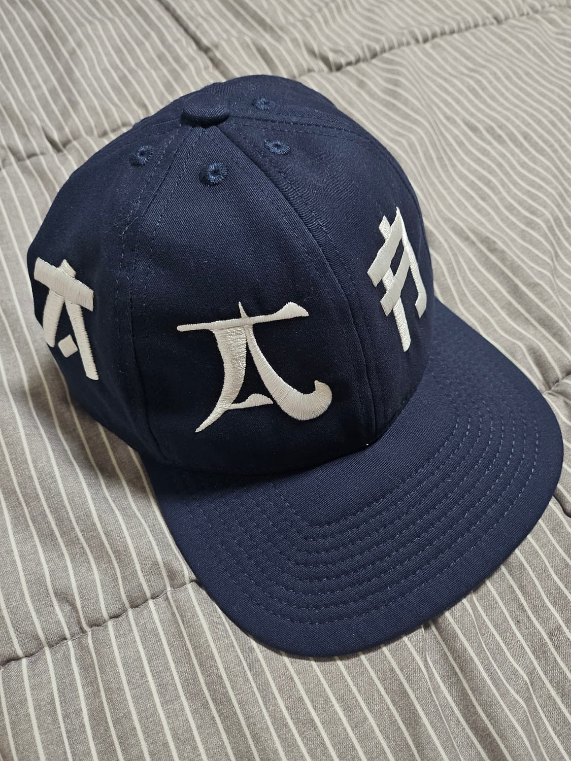 혁오 aaa 모자 네이비 상품이미지1