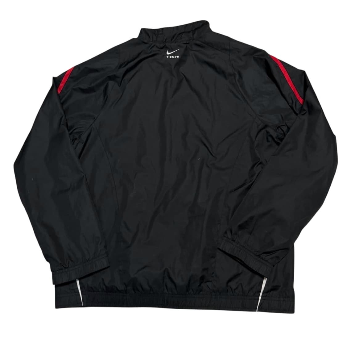 나이키 티엠포 바람막이 상품이미지3