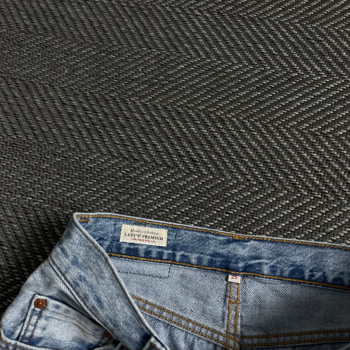 리바이스 프리미엄 데님 통 스커트o 4071 상품이미지5