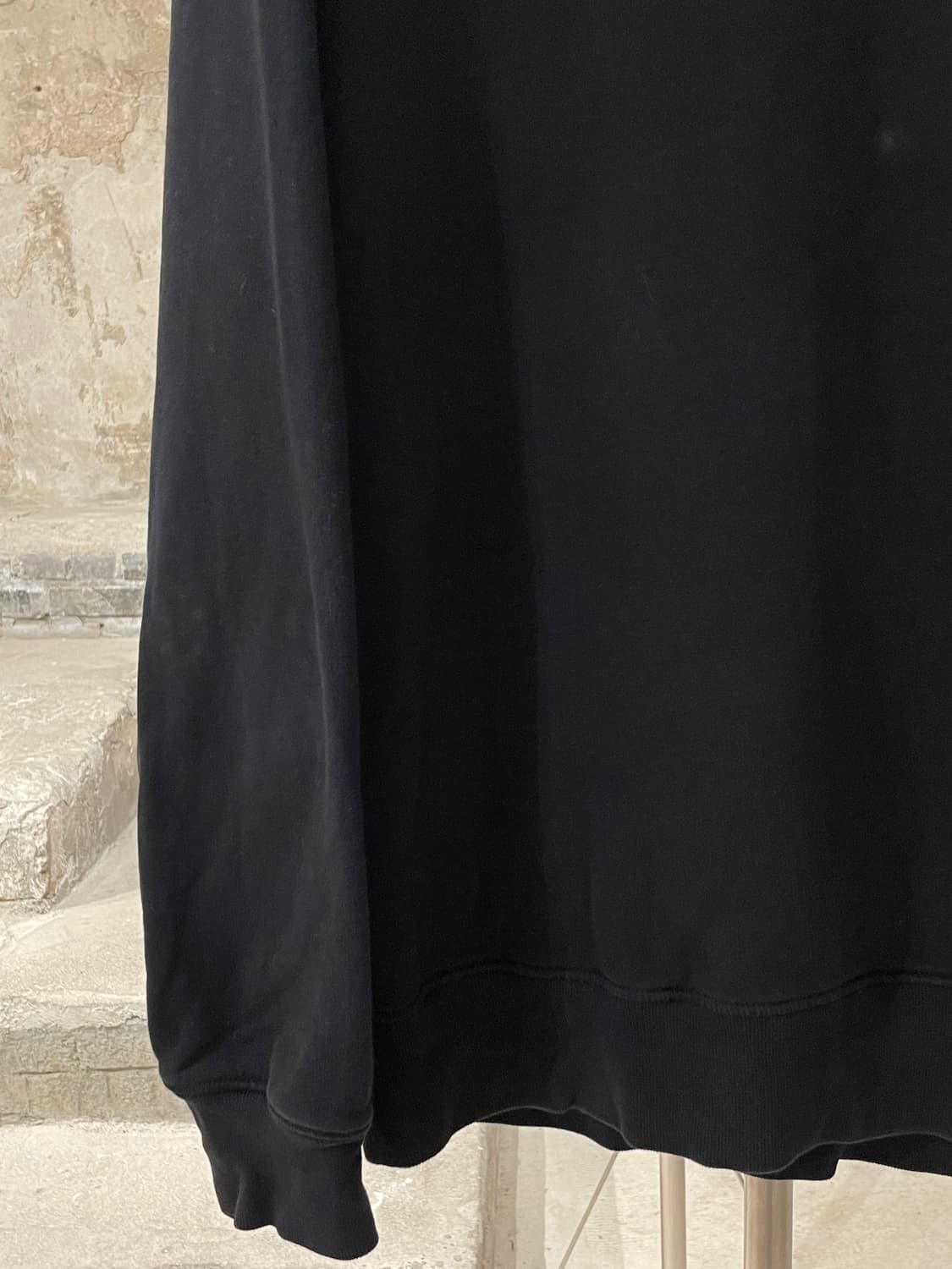 스톤 아일랜드 블랙 와펜 스웻 셔츠 상품이미지4