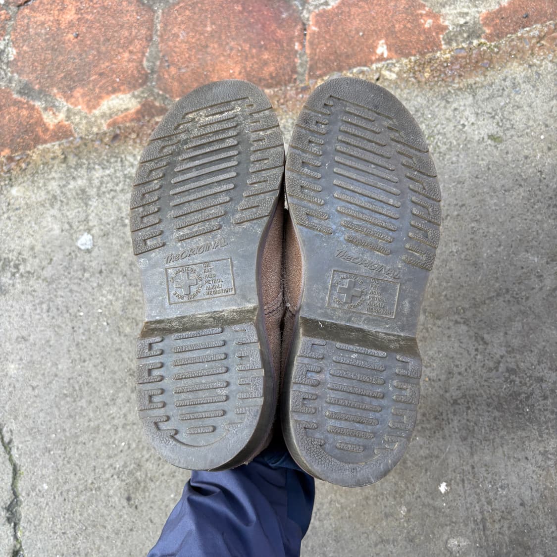 Dr. Martens 닥터마틴 스웨이드 로퍼 (250) 상품이미지5