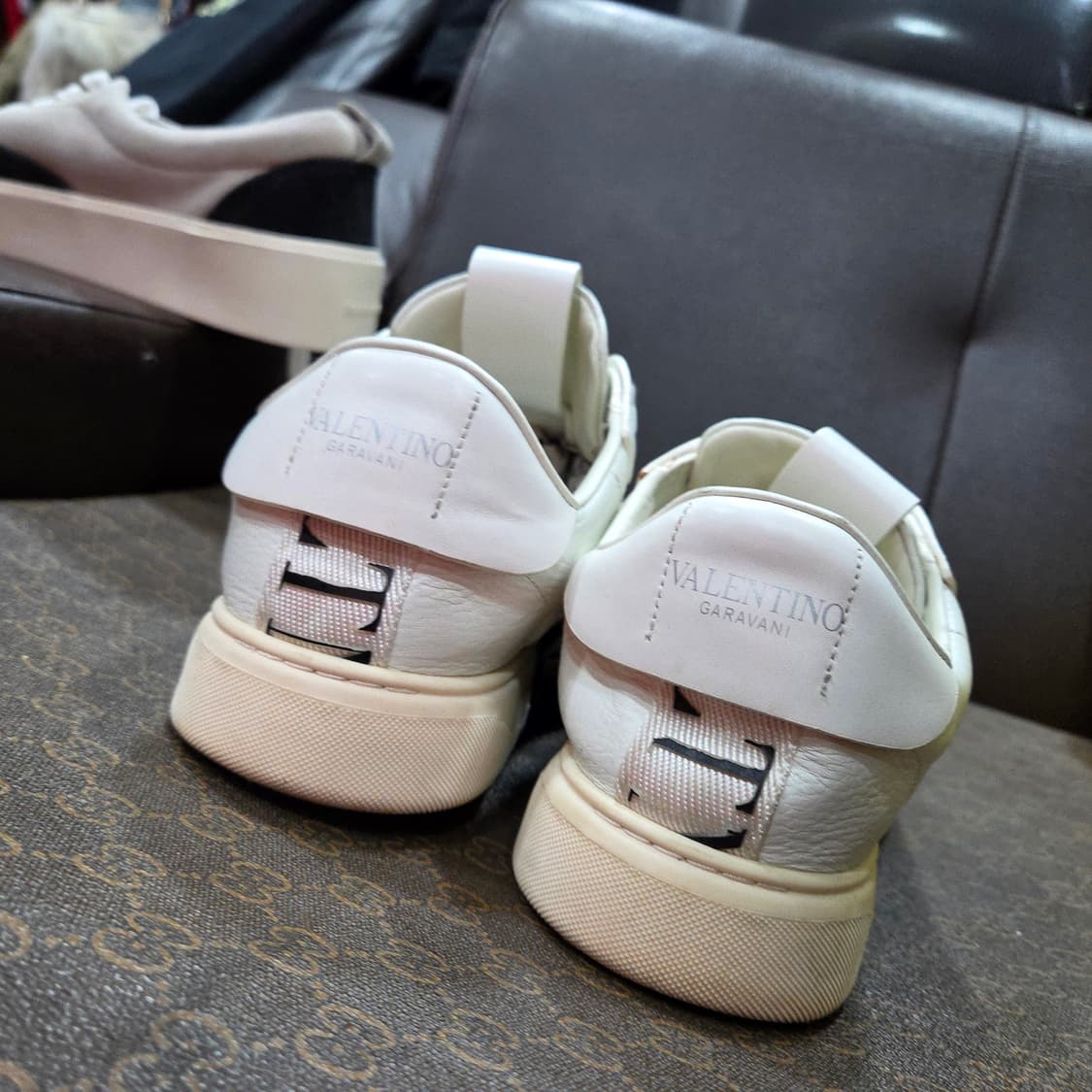 발렌티노 상품이미지6