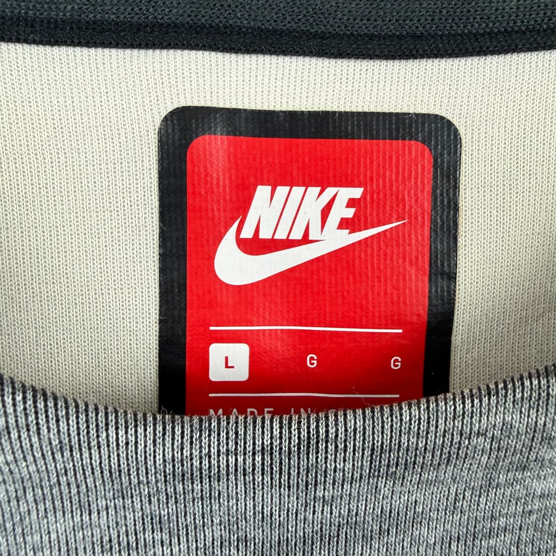 (L) 나이키 테크팩 맨투맨 그레이 상품이미지3