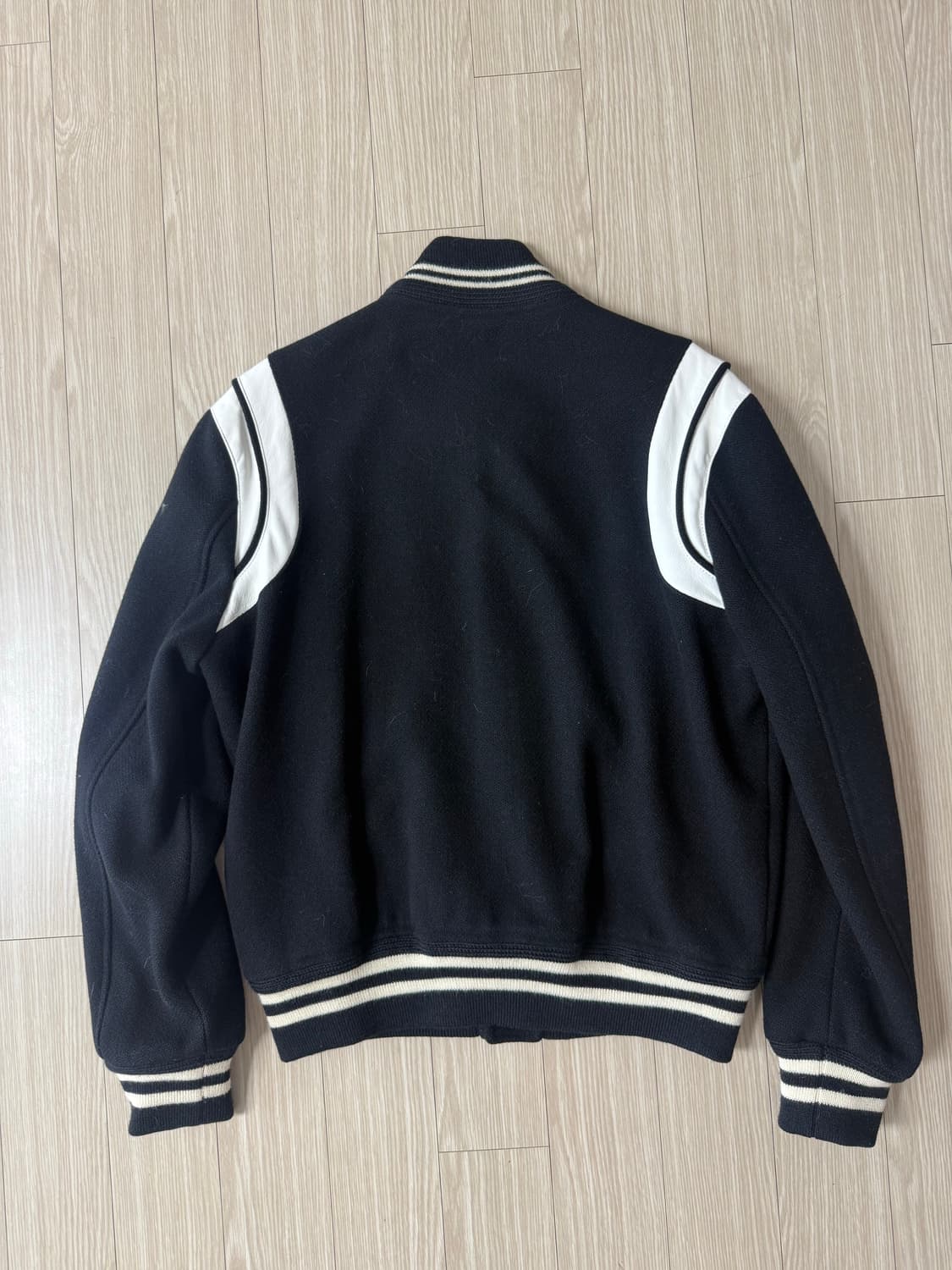 생로랑 14시즌 에디슬리먼 테디 바시티 자켓 46 상품이미지2