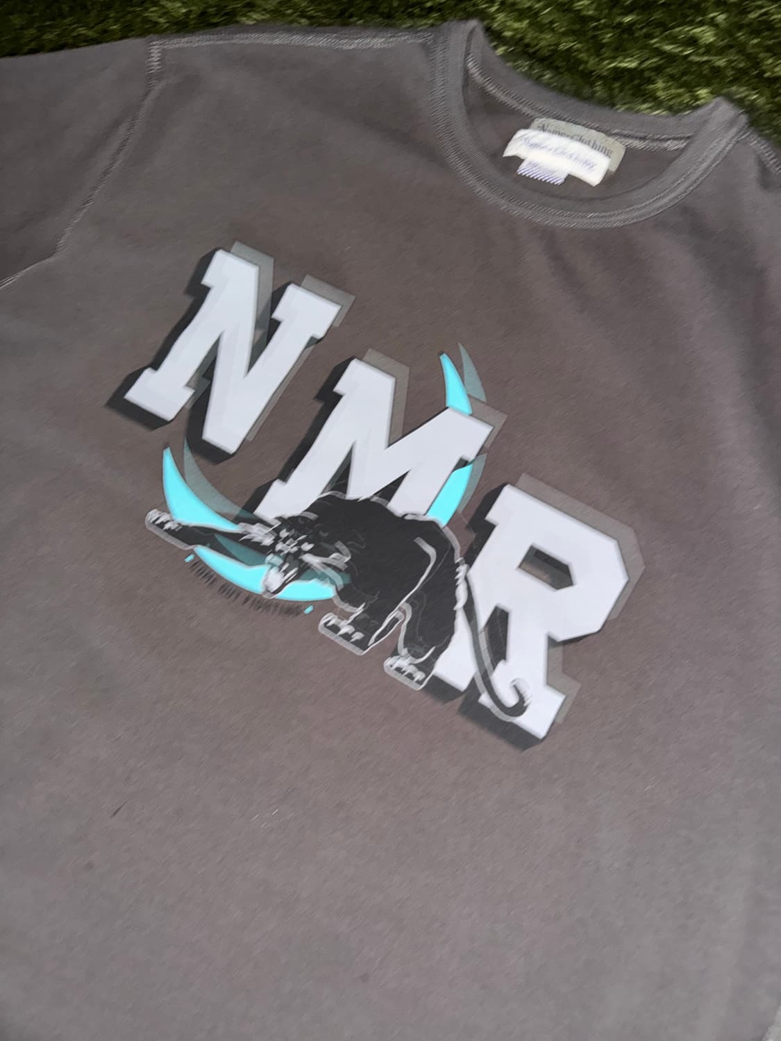 [M] 네이머 클로딩 그래픽 프린트 플랫심 티셔츠 챠콜 상품이미지2