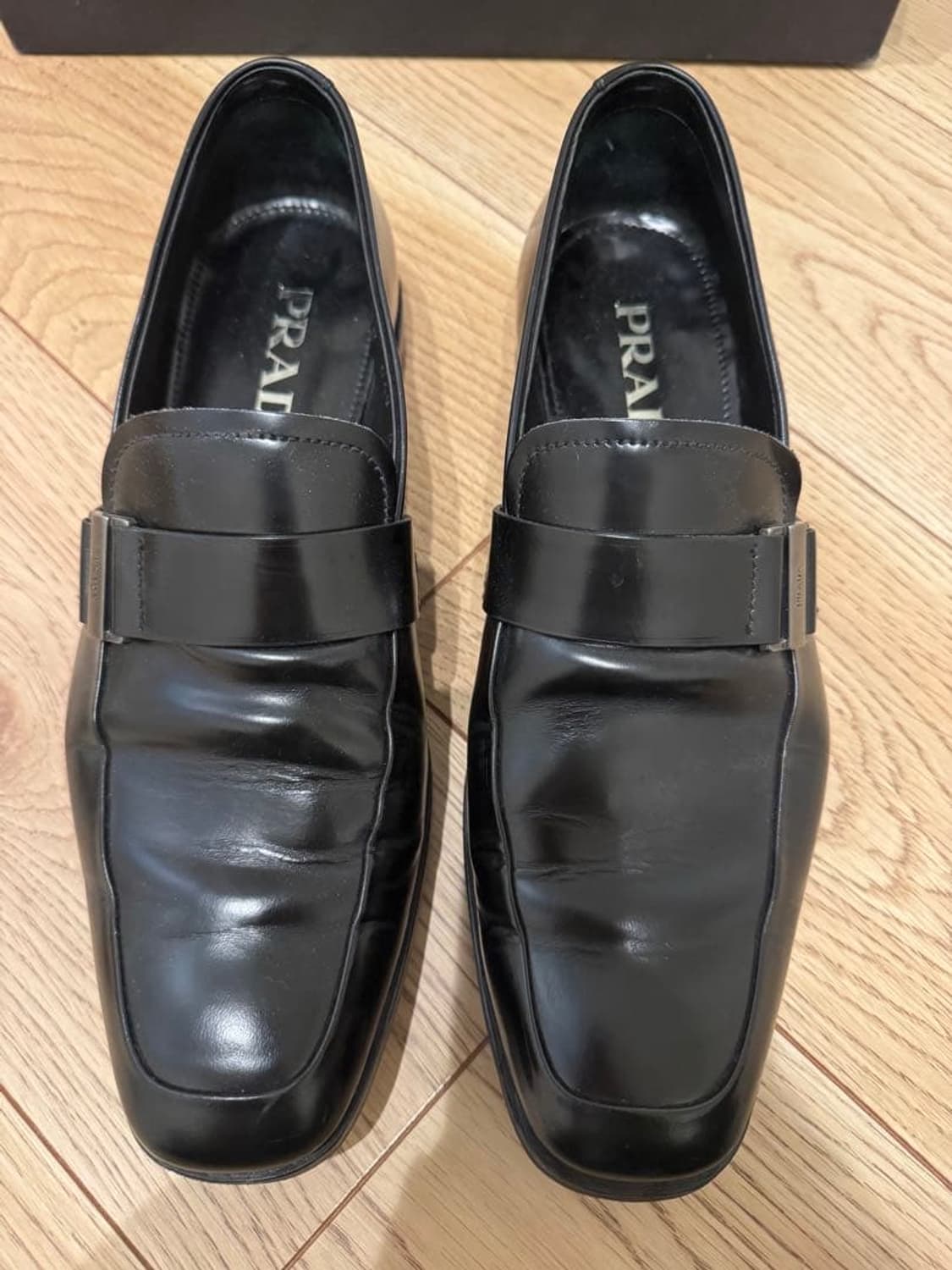 프라다 스퀘어토 로퍼 상품이미지2