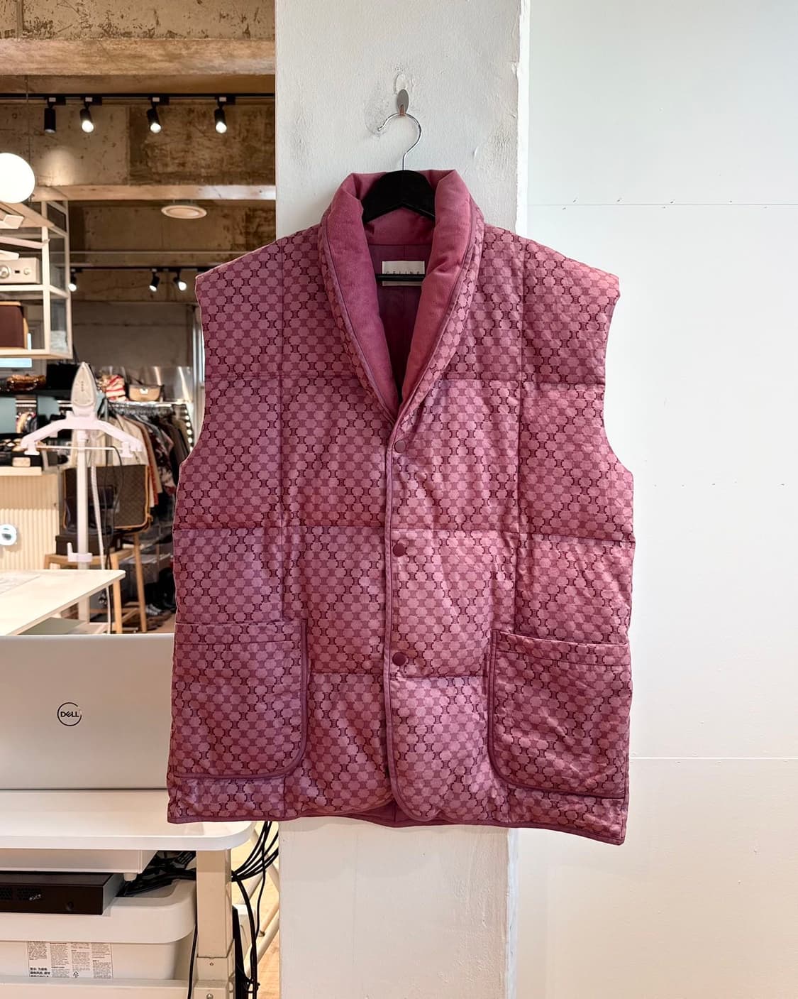 셀린느 핑크 트리오페 마카담 다운 베스트 자켓  상품이미지2