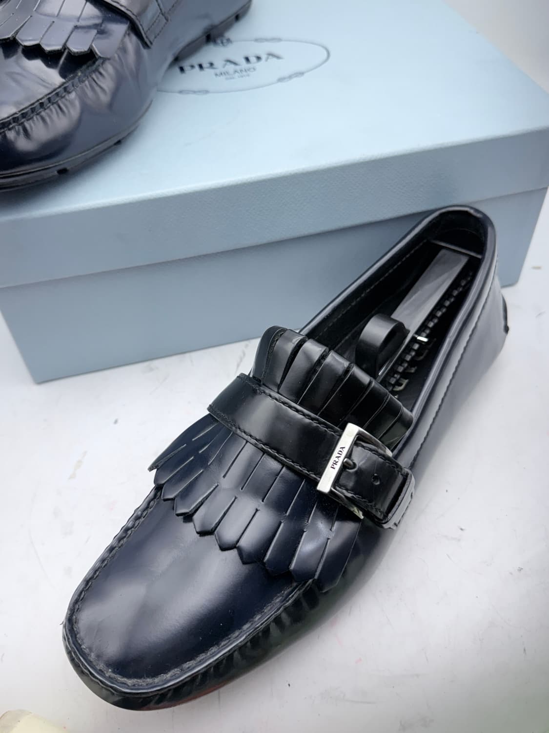 정품)프라다로퍼260 상품이미지7