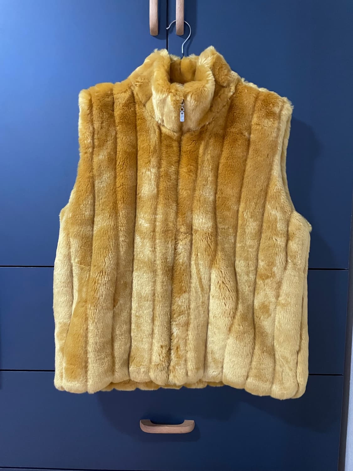 머스타드 옐로우 비건퍼 페이크퍼 갸루 베스트 상품이미지1