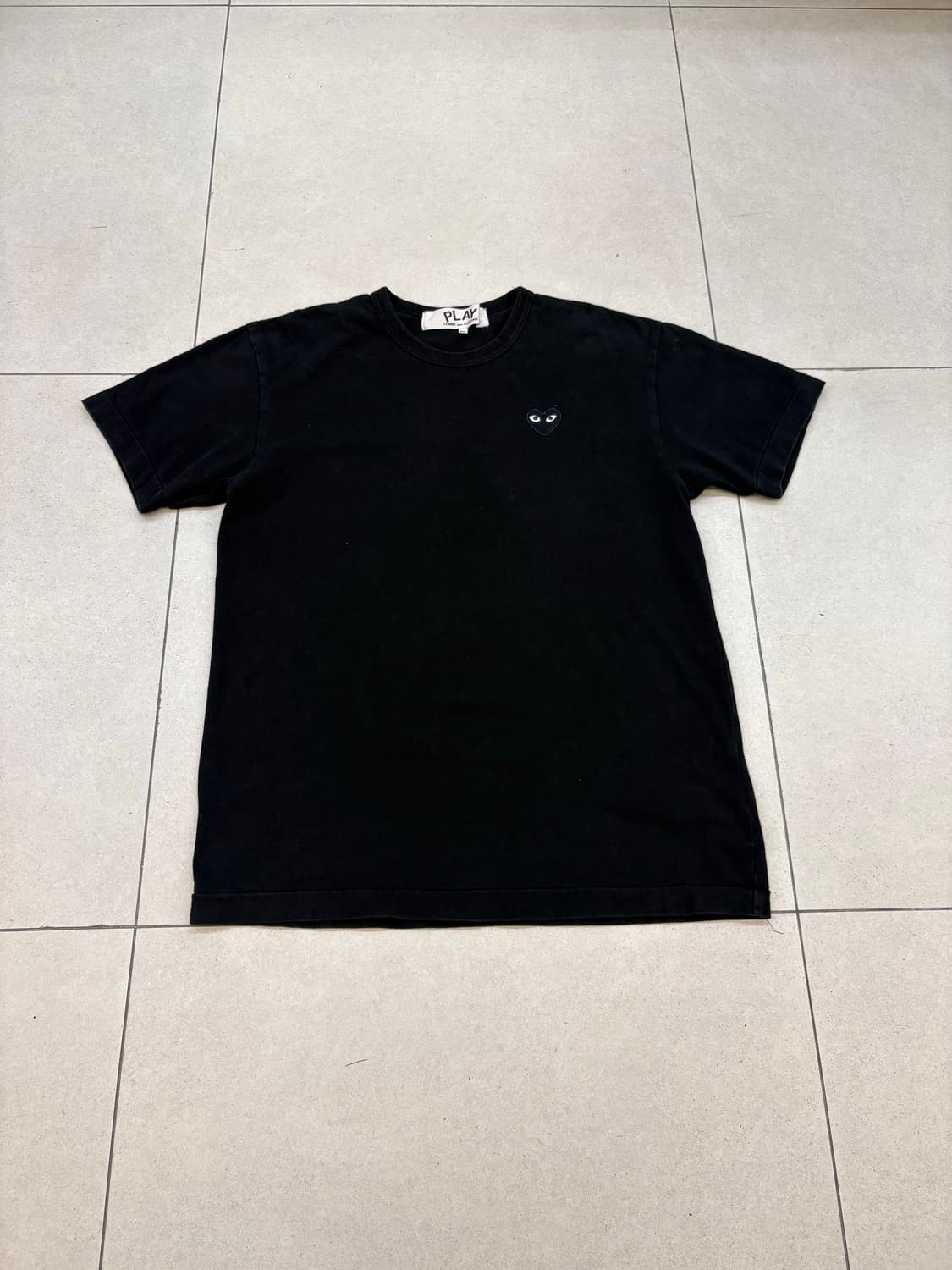 꼼데가르송 플레이 블랙와펜 티셔츠 상품이미지3