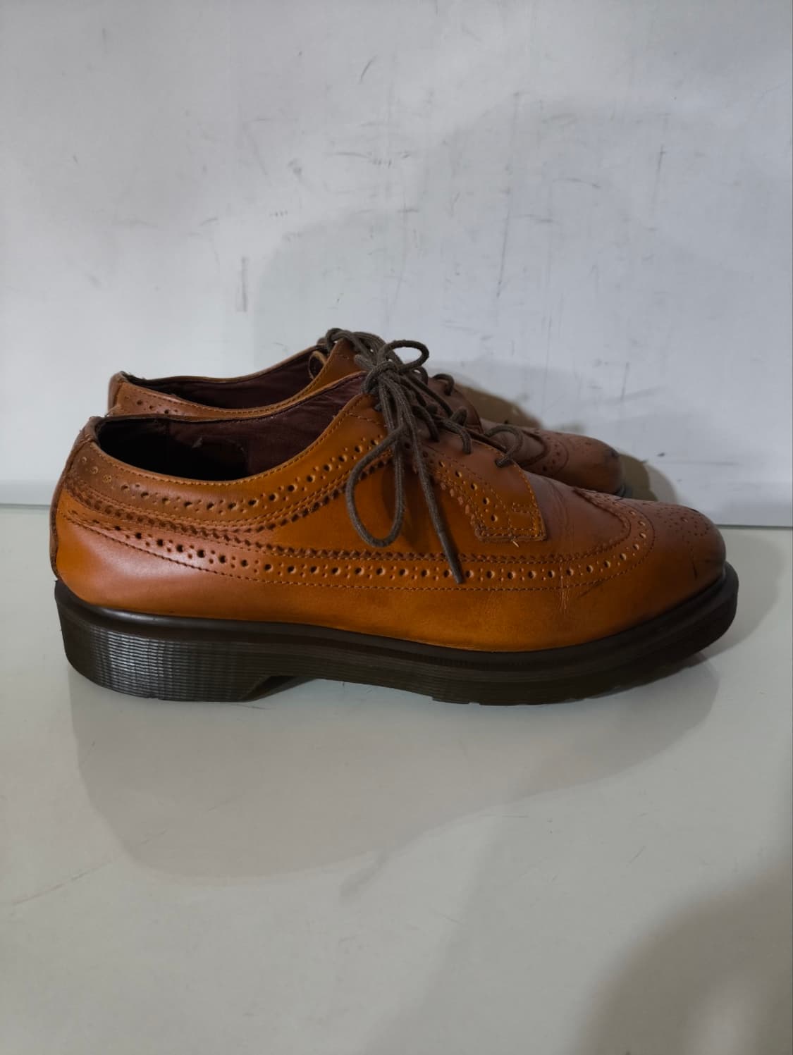 uk7 260mm 닥터마틴 클래식윙팁 브로그 구두 상품이미지1