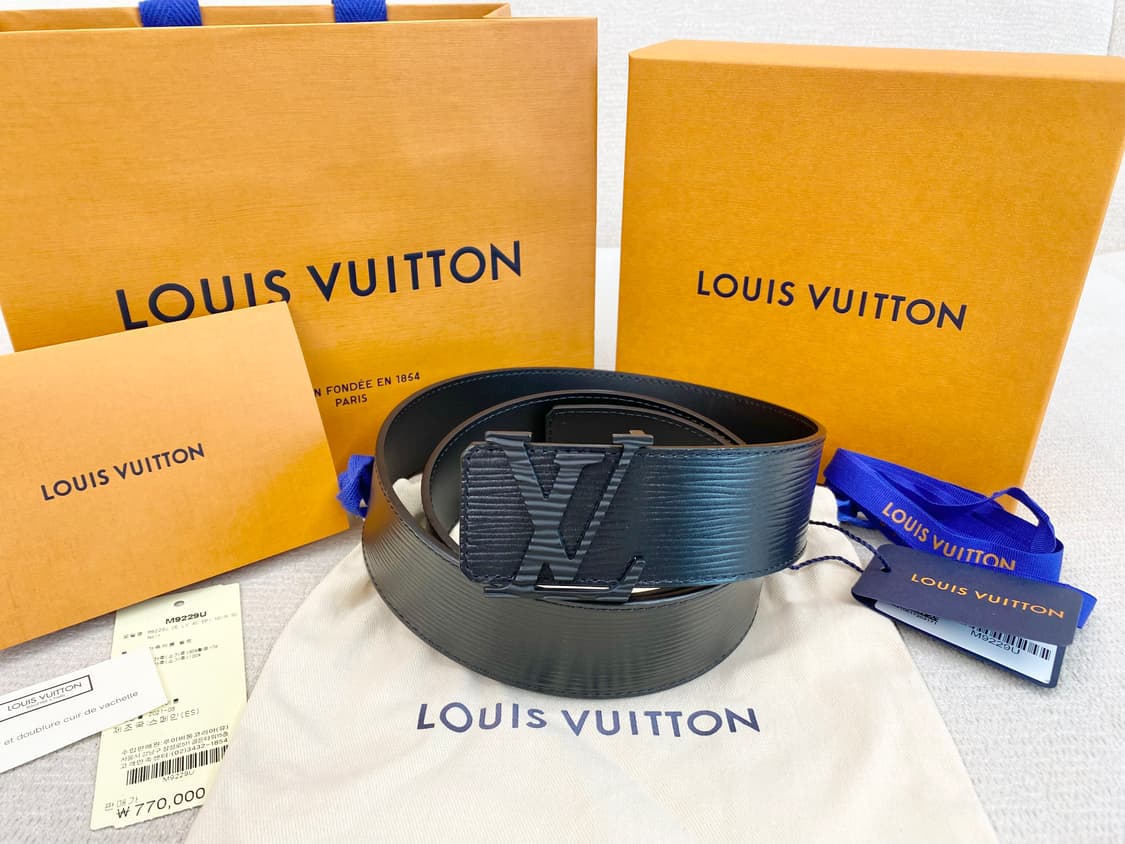 루이비통 LV 이니셜 벨트 에삐 블랙 벨트 90 사이즈(컨디션굿) 상품이미지2