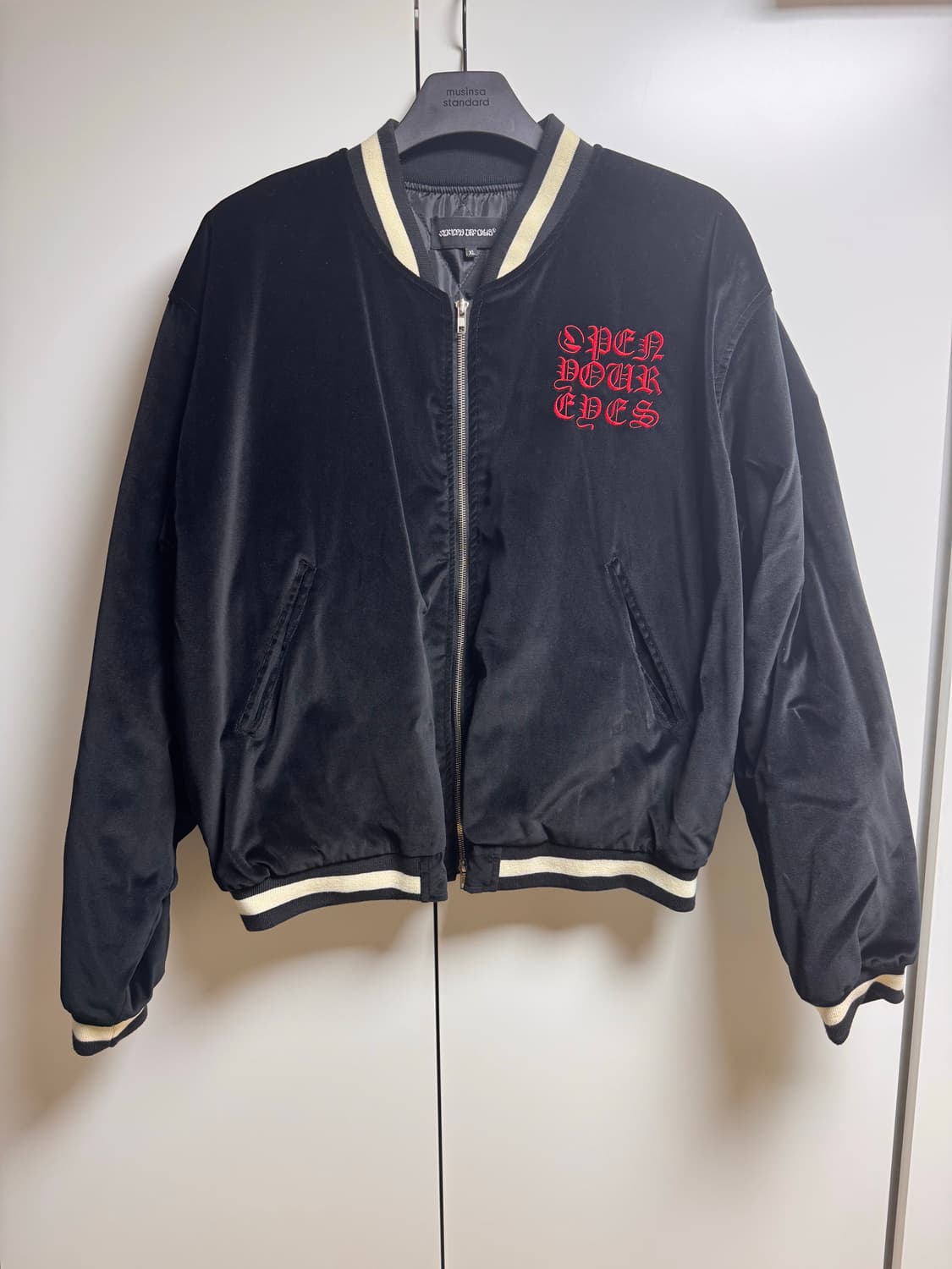 선데이 오프 클럽 벨벳 자수 자켓 상품이미지1