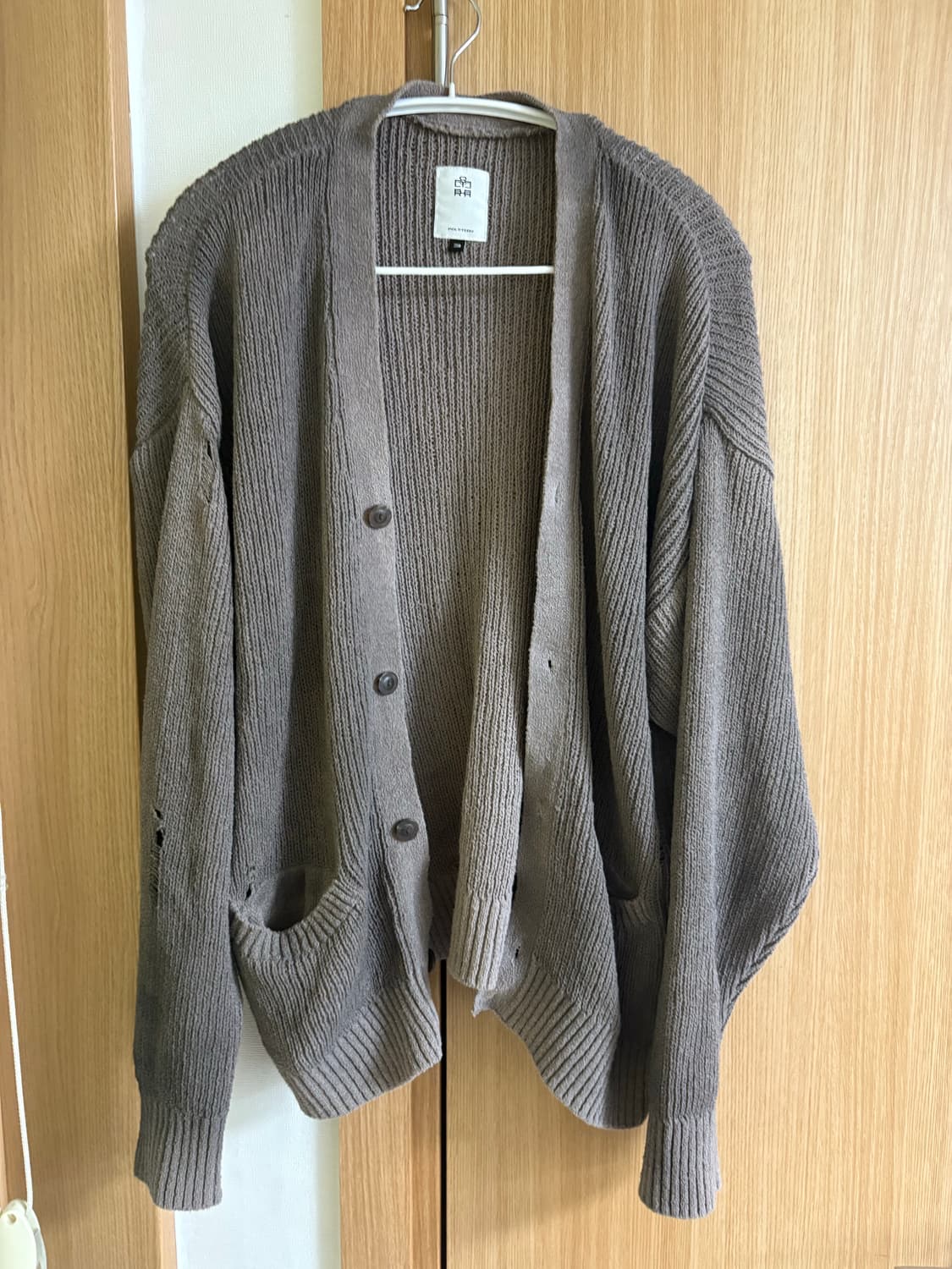 폴리테루 데미지드 가디건 카키 3 상품이미지1