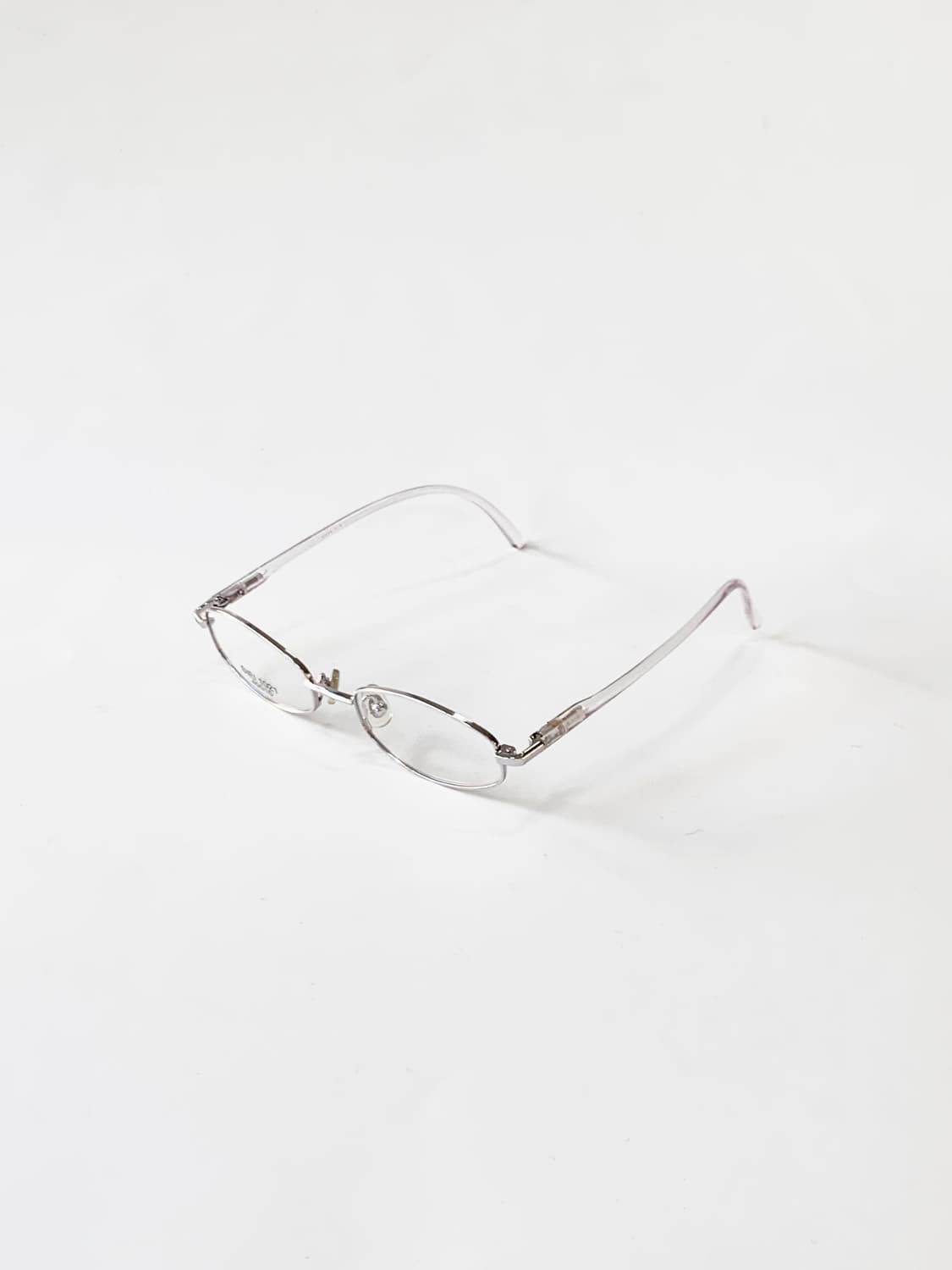 [픽키-651] (small) 실버 메탈 투명템플 오벌 데드스탁 상품이미지4