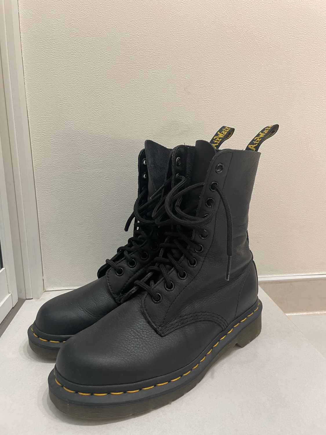 닥터마틴 1490 (10홀) size-230 상품이미지6