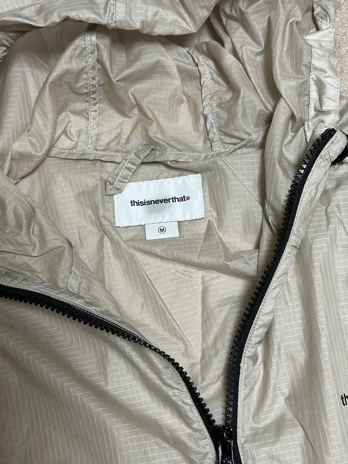 디스이즈네버뎃 바람막이 m 상품이미지2