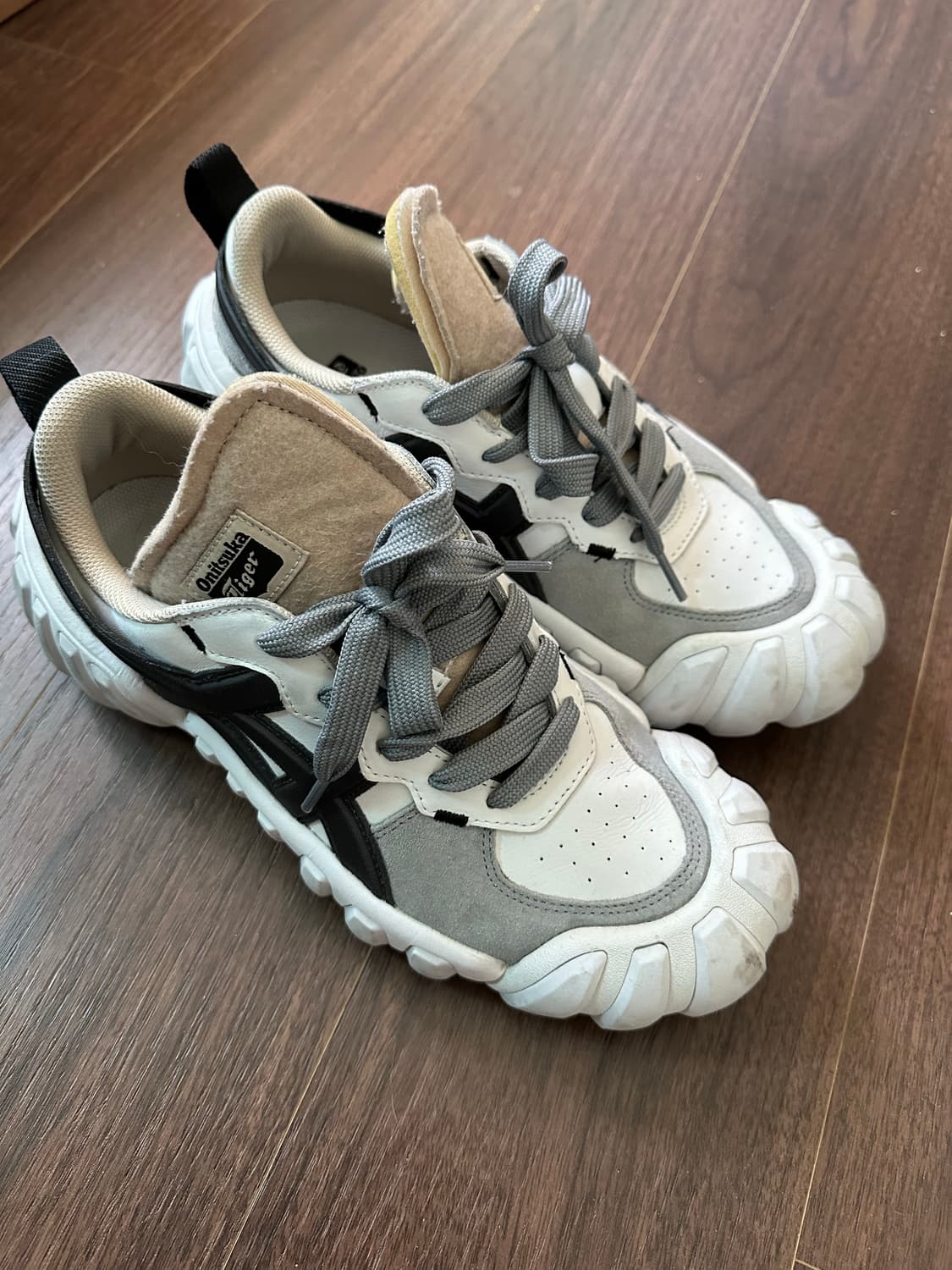 오니츠카 타이커 덴티그래 280 상품이미지1