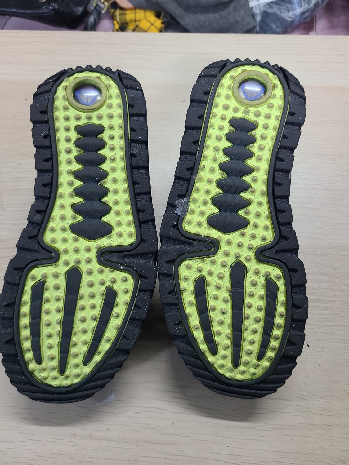 나이키 ACG 루퍼스 뮬 255 상품이미지4