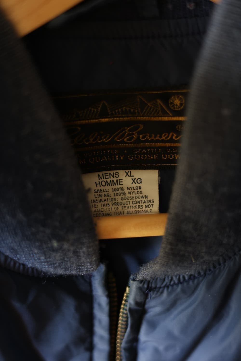 에디바우어 90s 구스다운 베스트 네이비

 상품이미지3