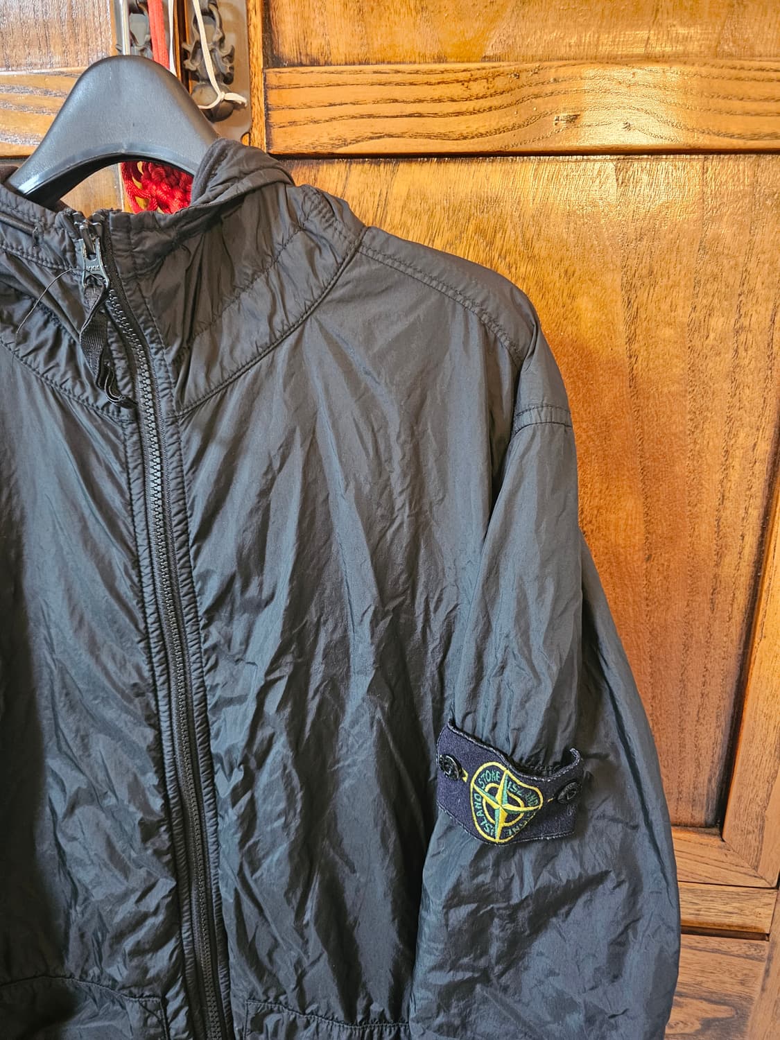 스톤 스톤아일랜드 나일론 자켓 팔아요 안에 기모있음 m 100정도 사이즈 상품이미지3