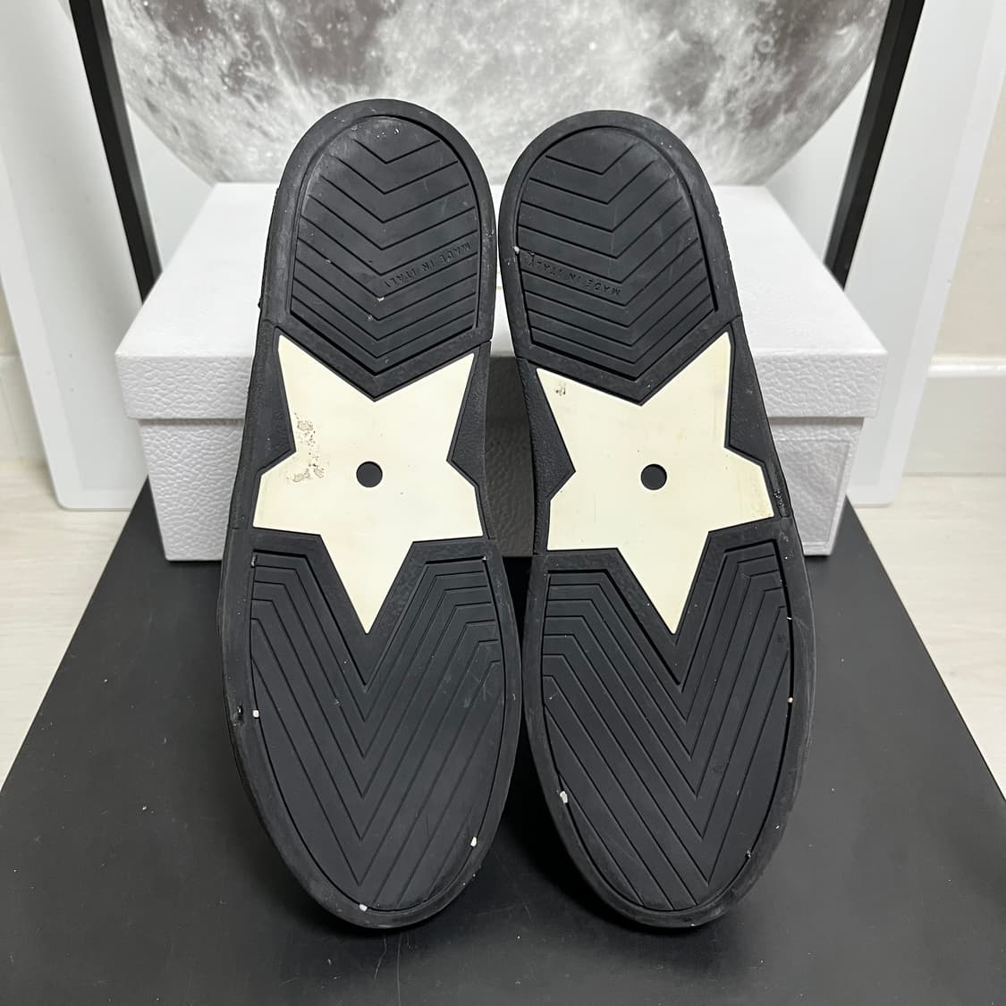 정품 38) 디올 카프스킨 CD 로고 스니커즈 240~245 상품이미지5