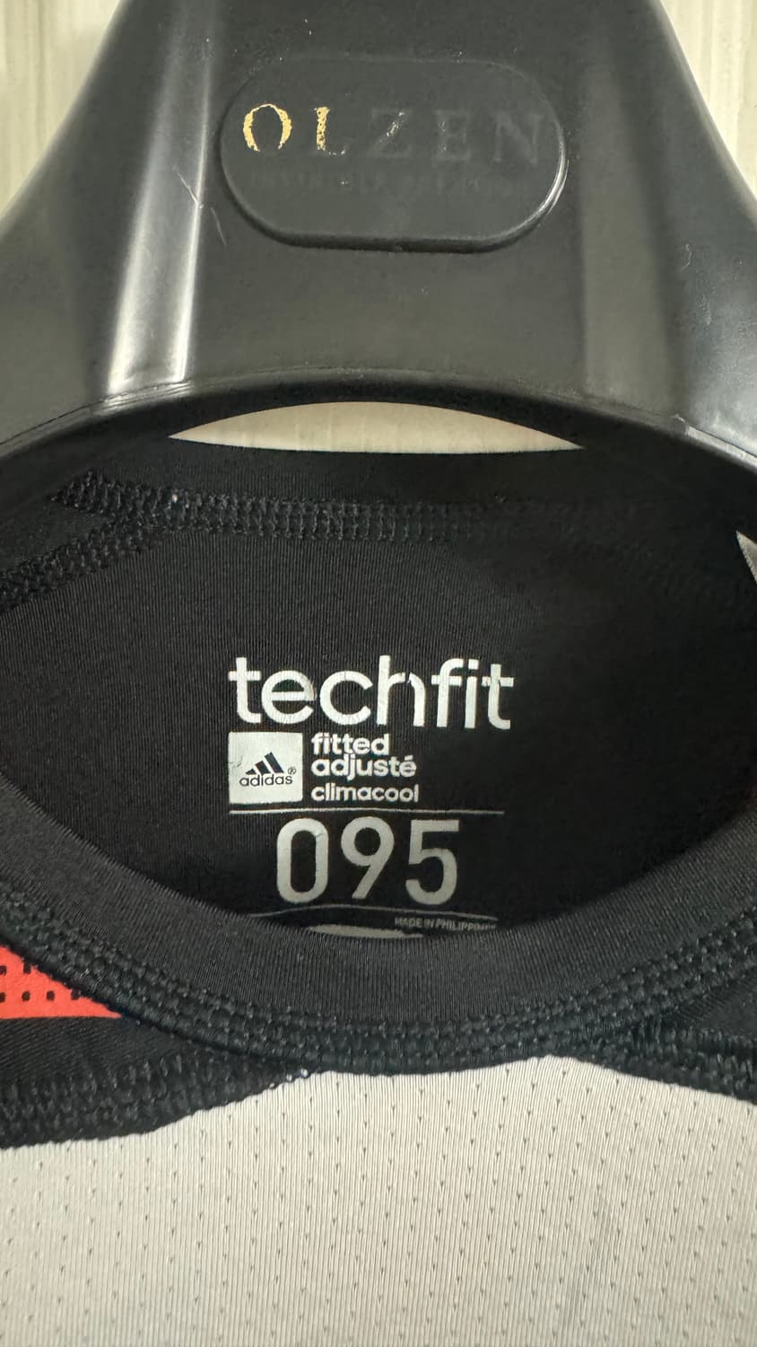 아디다스 테크핏 클라이마쿨 기능성 언더셔츠 상품이미지3