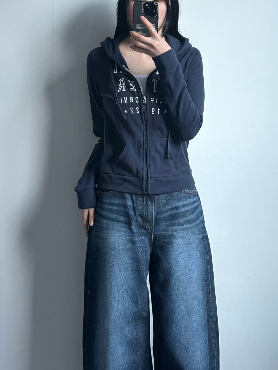 홀리스터 y2k 와투케 네이비 딱붙 후드집업 상품이미지1