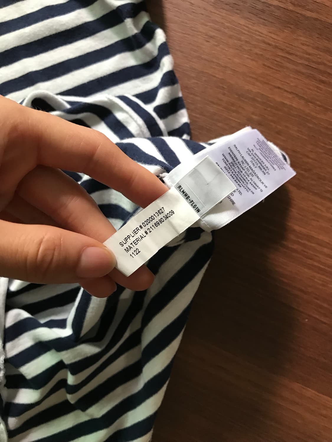 폴로 랄프로렌 포니로고 스트라이프 네이비 반팔티 상품이미지9