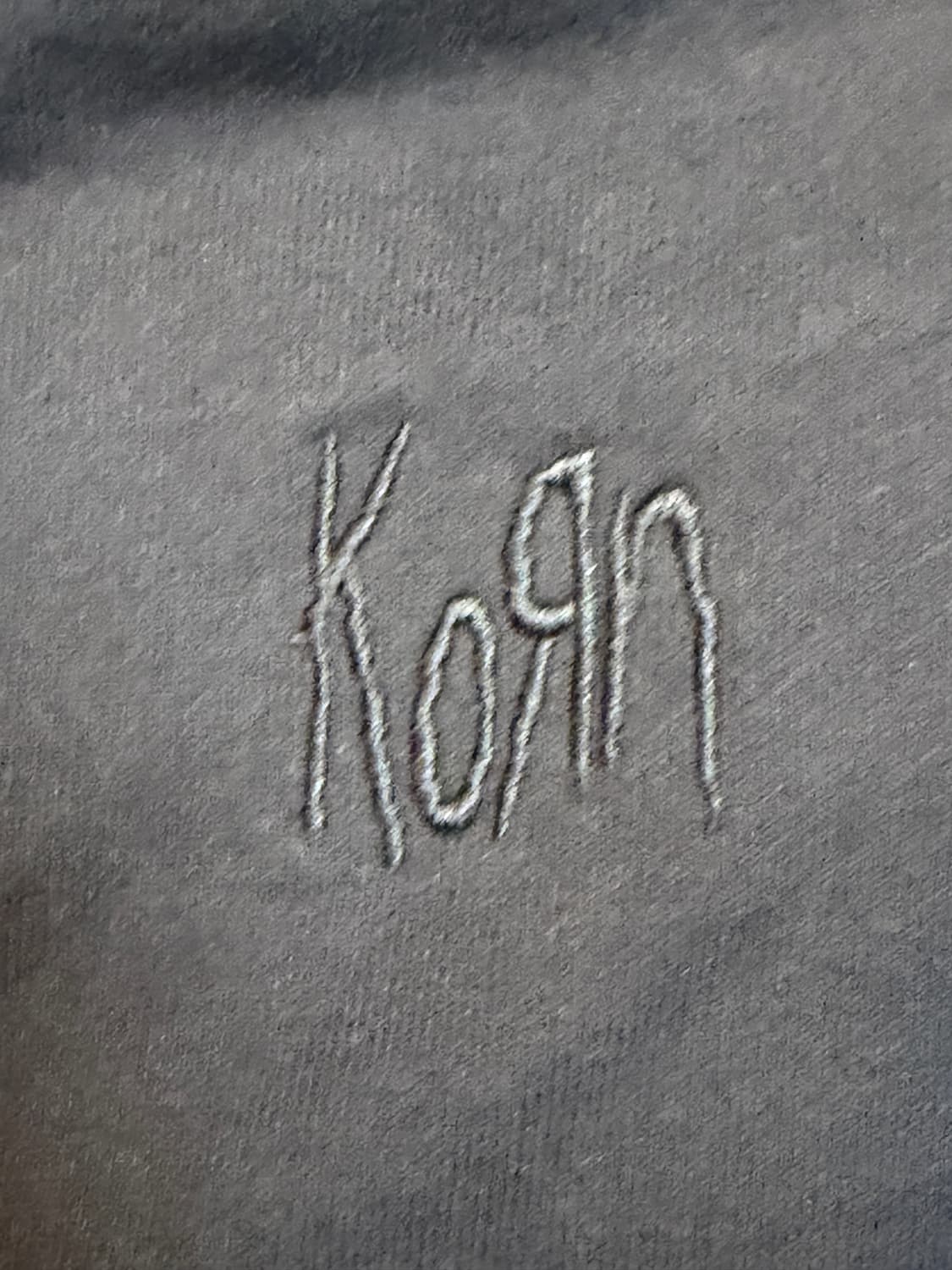 아디다스 x Korn 후드티 상품이미지2