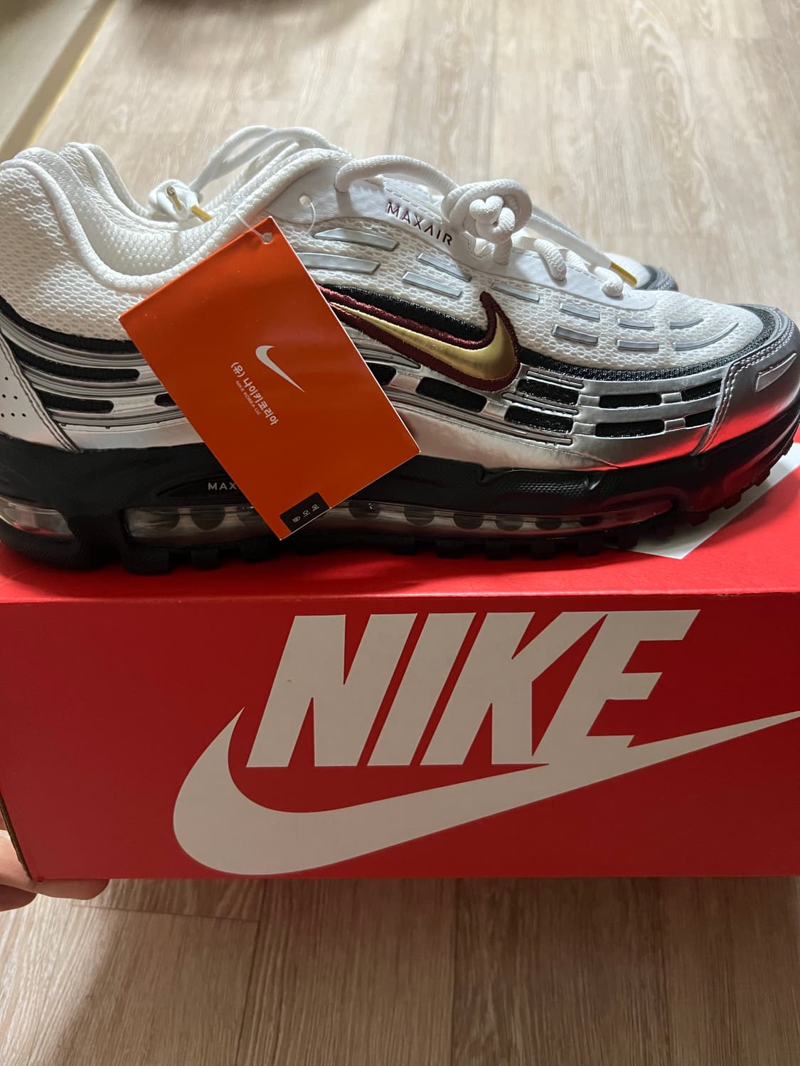 나이키 에어맥스 TL 2.5 팬텀 메탈릭 실버 290 상품이미지1