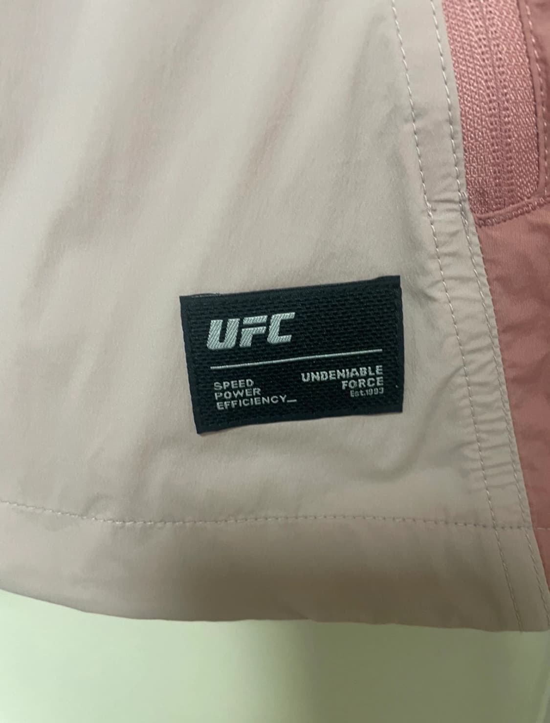 UFC 페더 레귤러핏 라이트 자켓 90 사이즈 상품이미지4