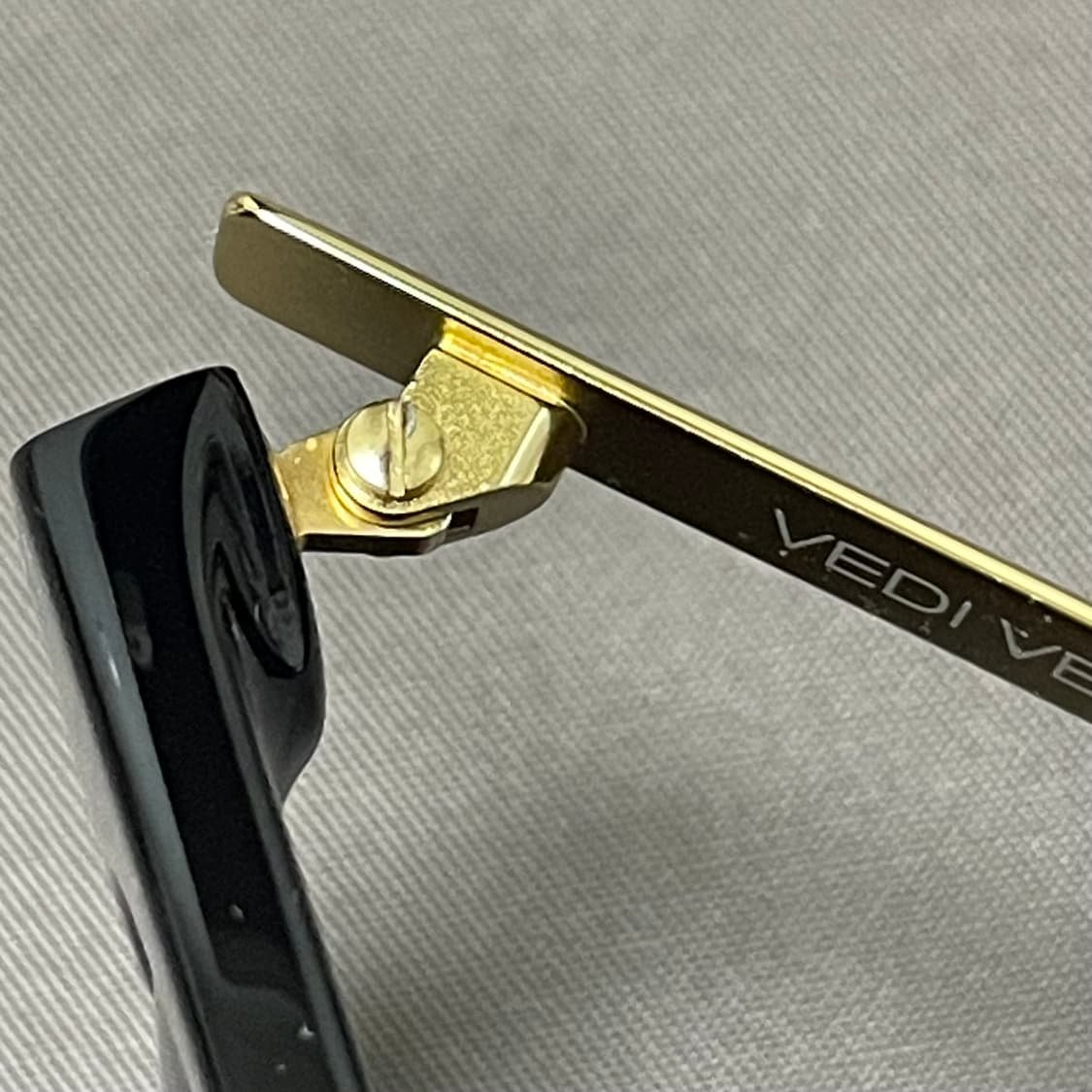 베디베로 선글라스 상품이미지3