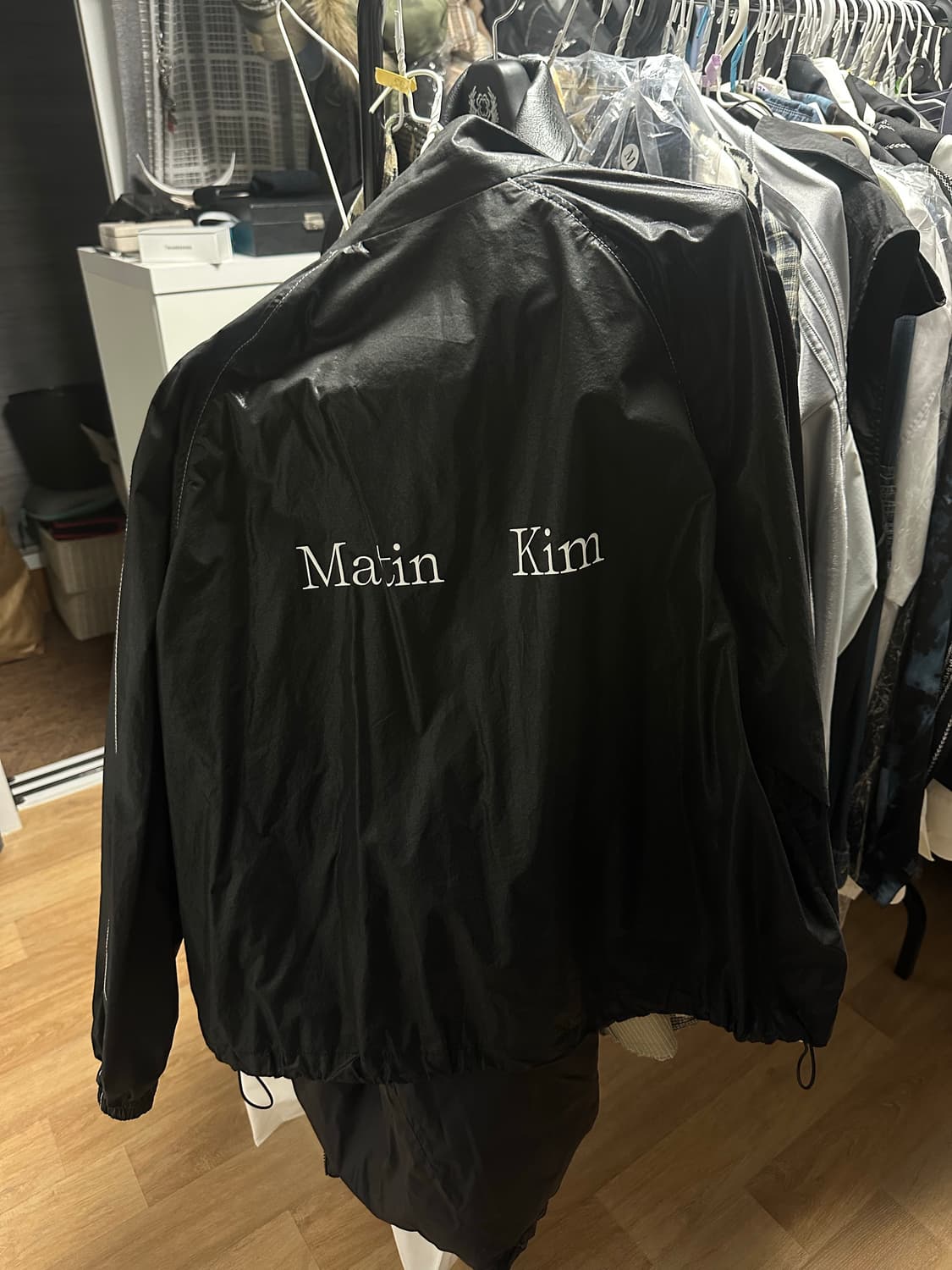 마뗑킴 로고 코팅 자켓 점퍼 free 상품이미지3
