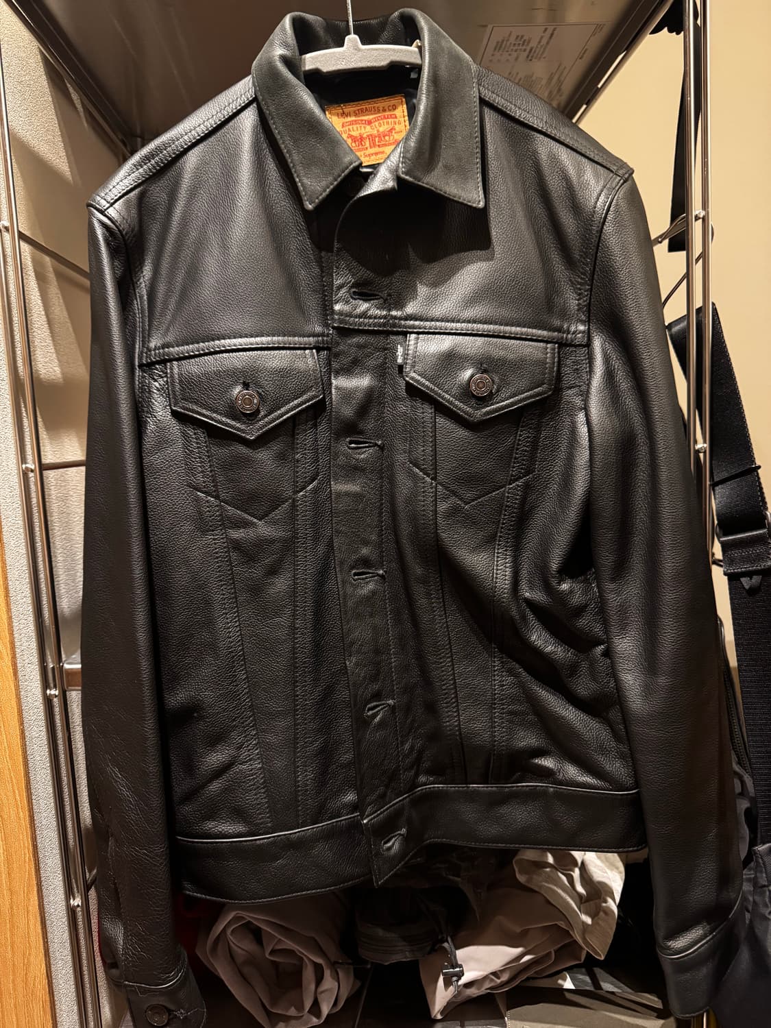 슈프림 리바이스 레더트러커 s 상품이미지2