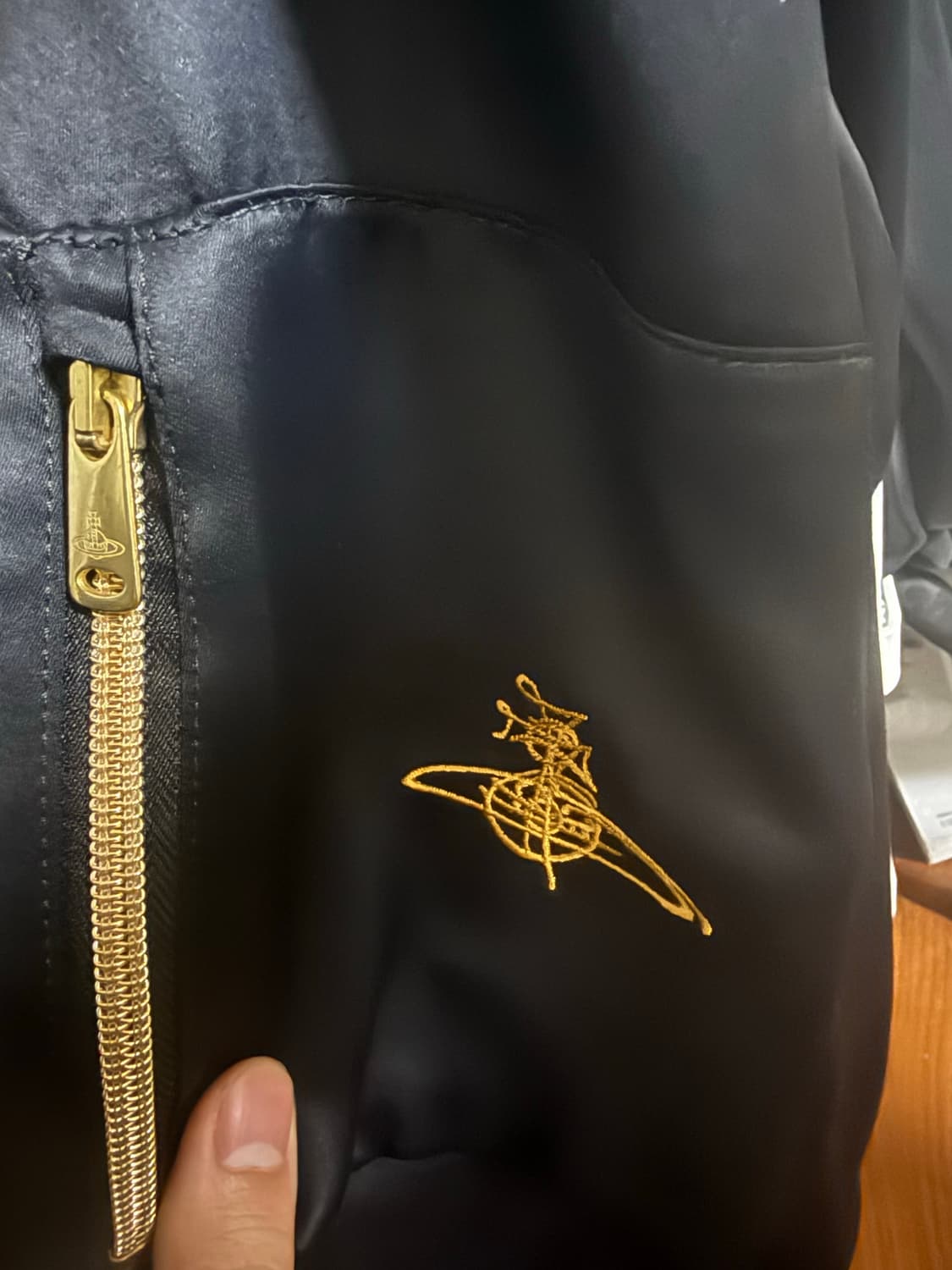 비비안 웨스트우드 베르나르도 봄버 상품이미지4