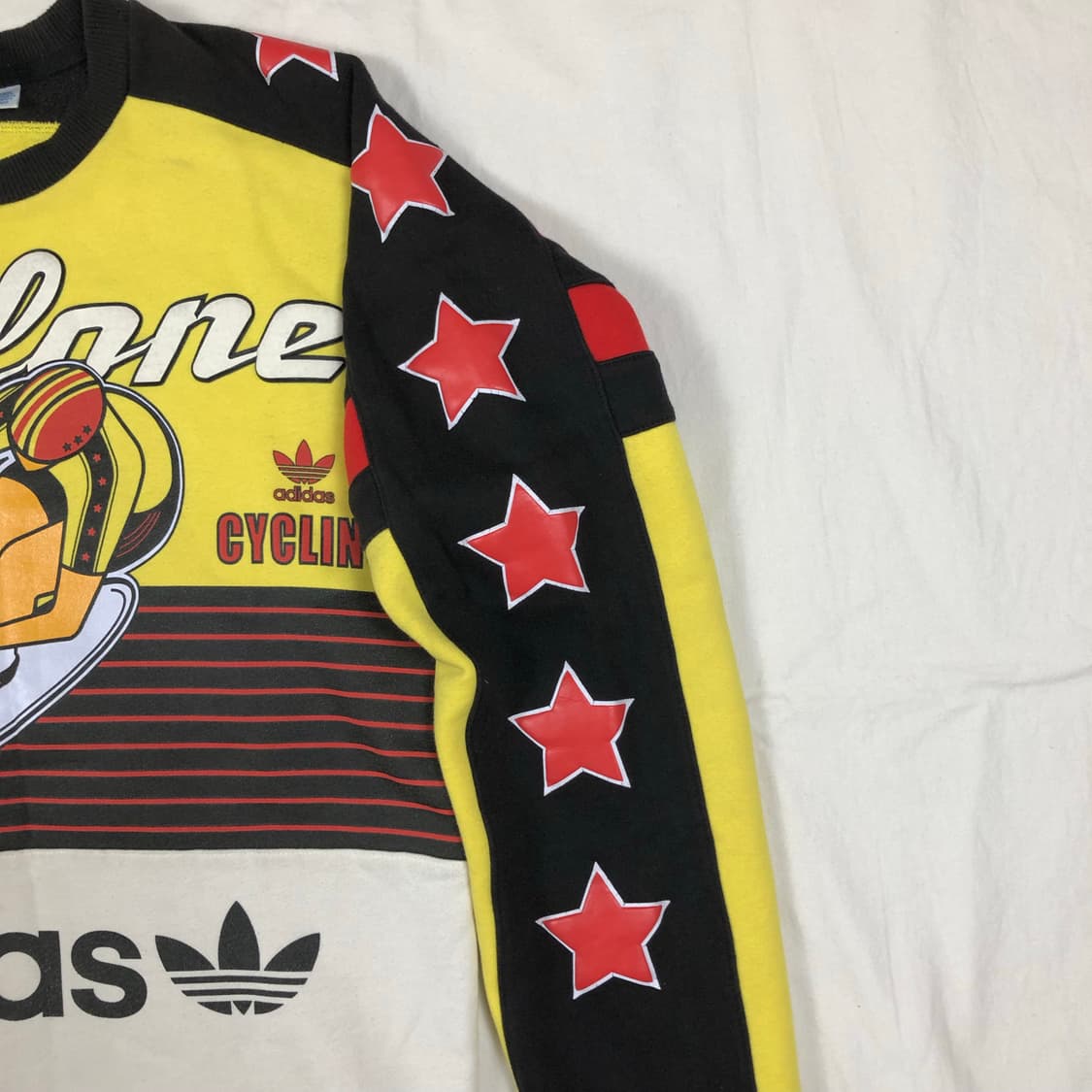 아디다스 adidas 사이클론 948 맨투맨 상품이미지3