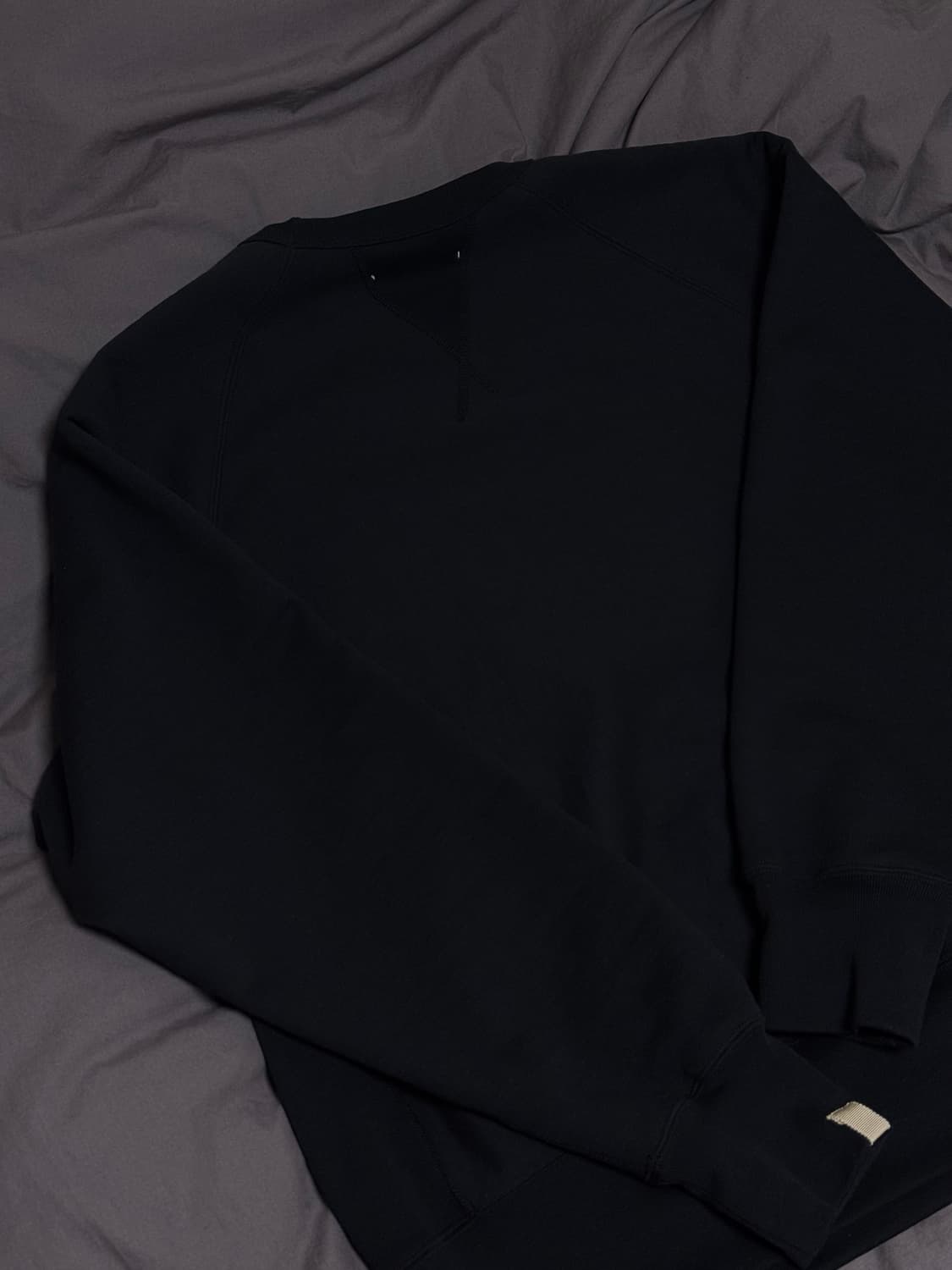 [48] 칸타테 (cantate) FLUFFY CREW NECK 블랙 상품이미지4