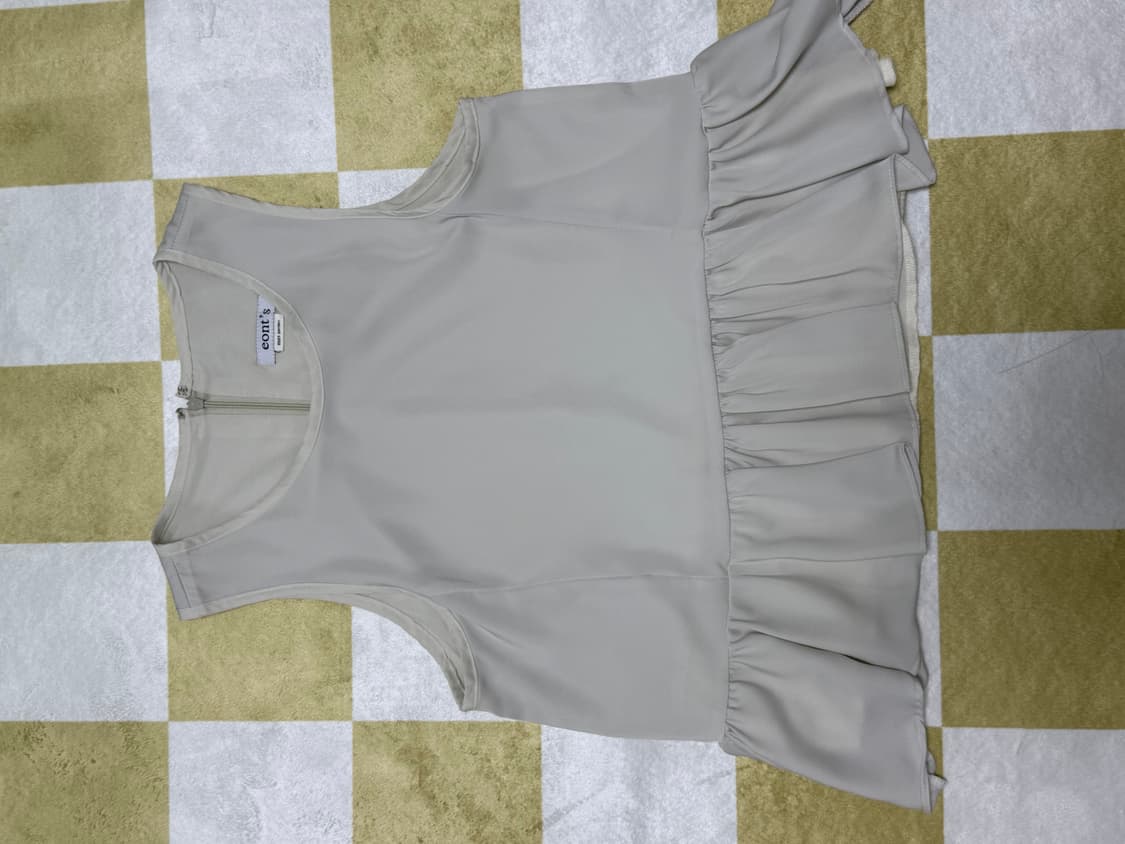 에옹쓰 프릴 슬리브리스 상품이미지1