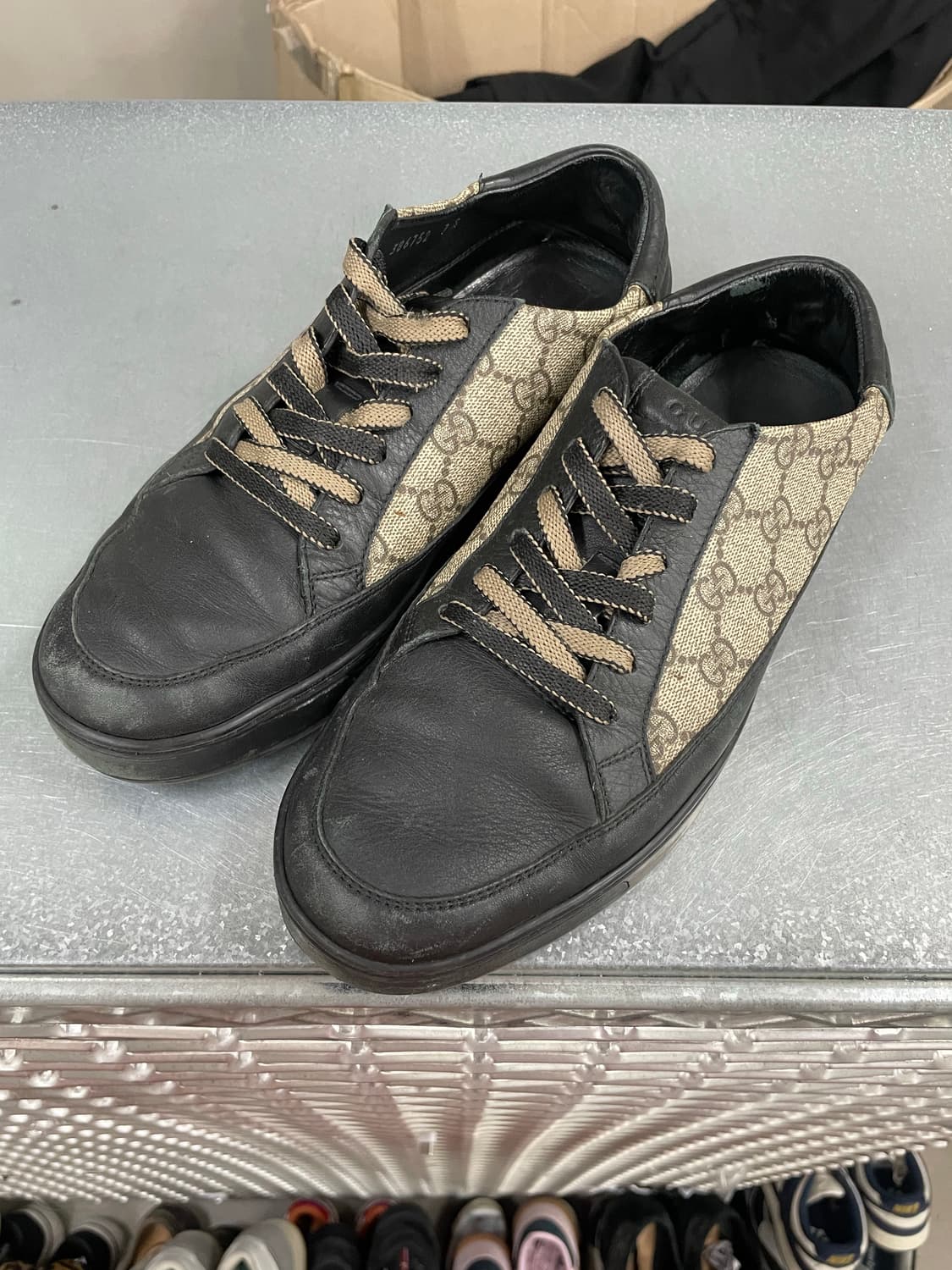 구찌 GG 수프림 로우탑 스니커즈 7 상품이미지2