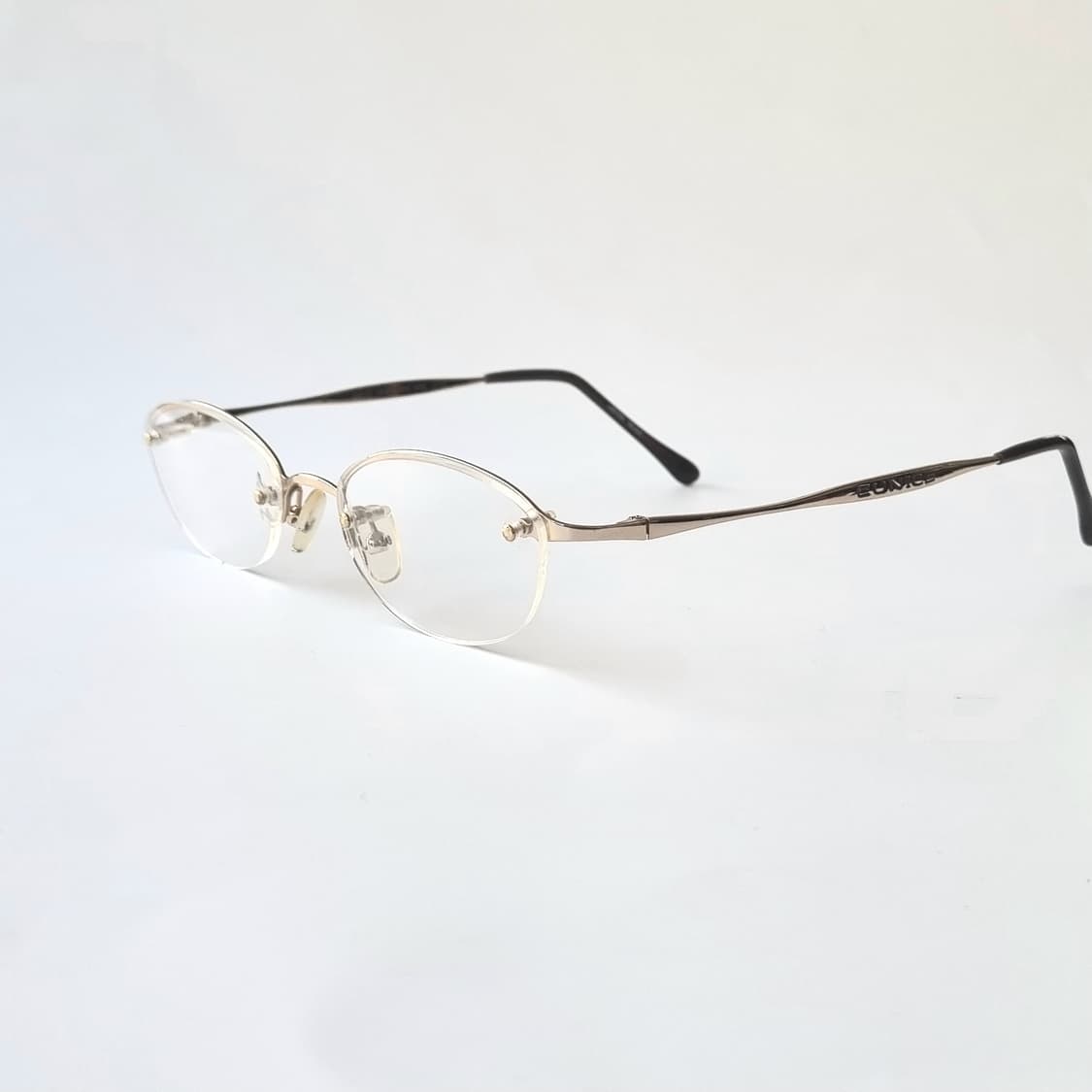 데드스탁 라인 포인트 무테 골드 안경테 466 상품이미지4