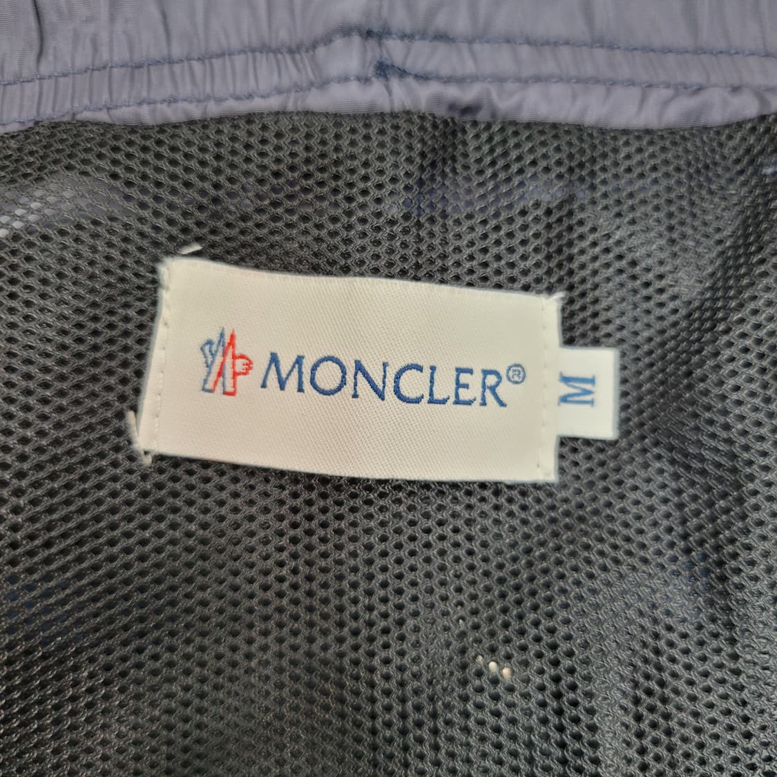 MONCLER 몽클레어 뒷로고 스윔 팬츠 숏 수영 반바지 M 사이즈 상품이미지7