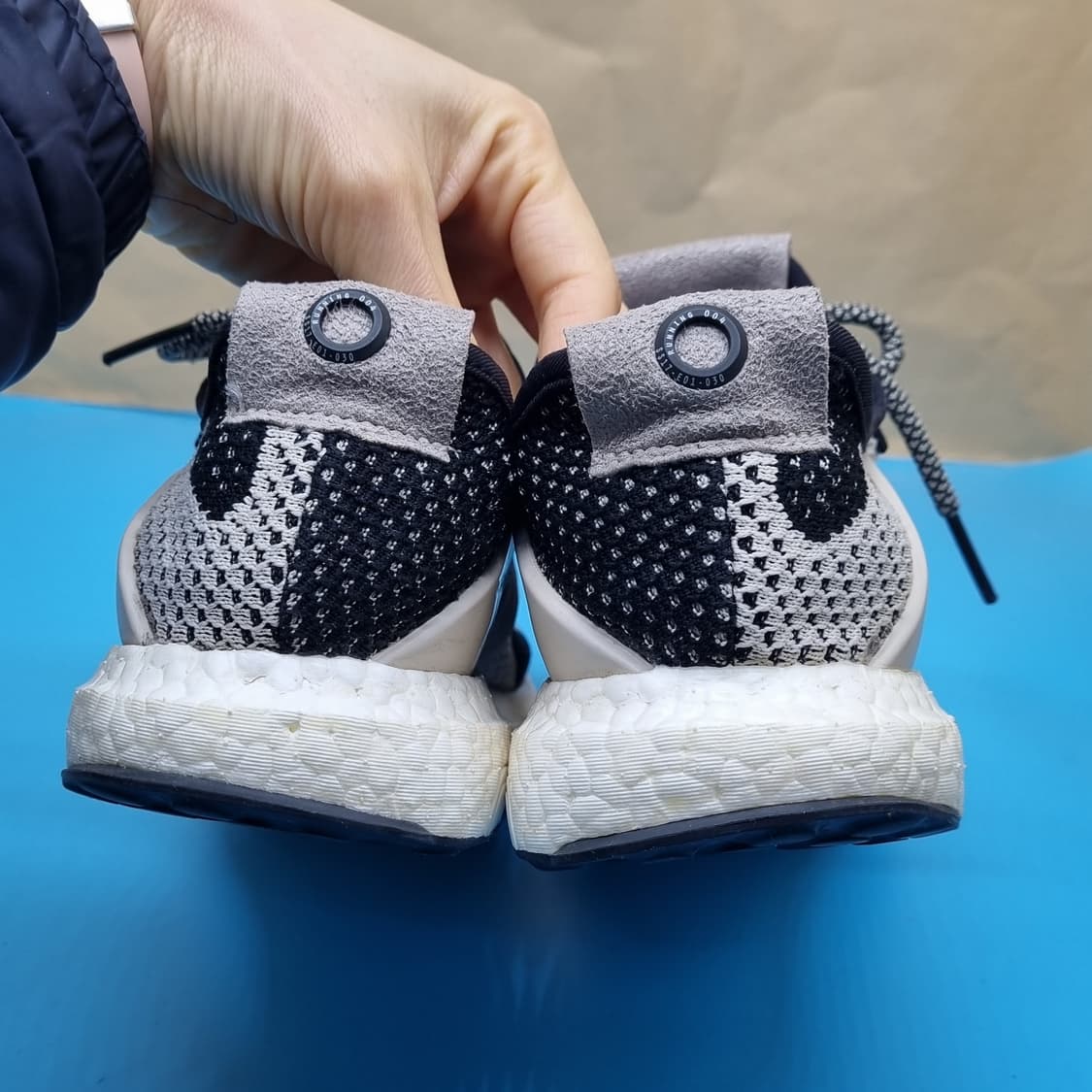 아디다스 울트라부스트 데이원 남성운동화260  상품이미지4