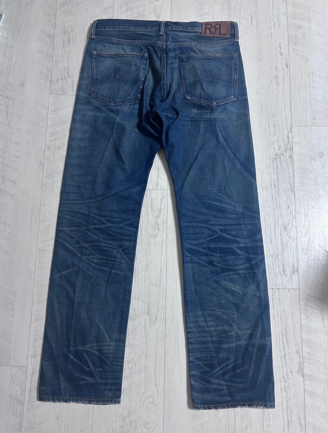 RRL 스트레이트 핏 홀리 워싱 데님 진 33x32 상품이미지3