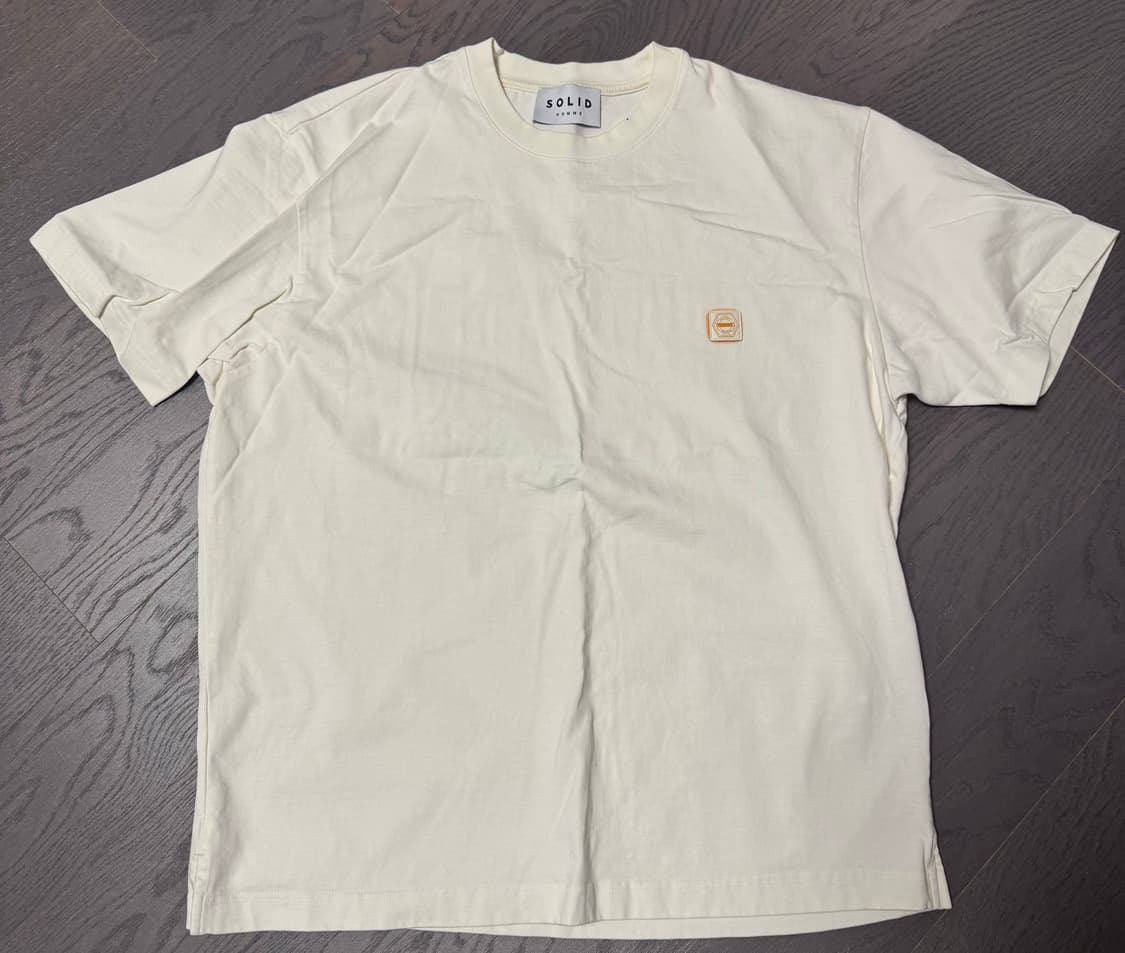 솔리드옴므 베이지 레제르망 그래픽 티셔츠 상품이미지2