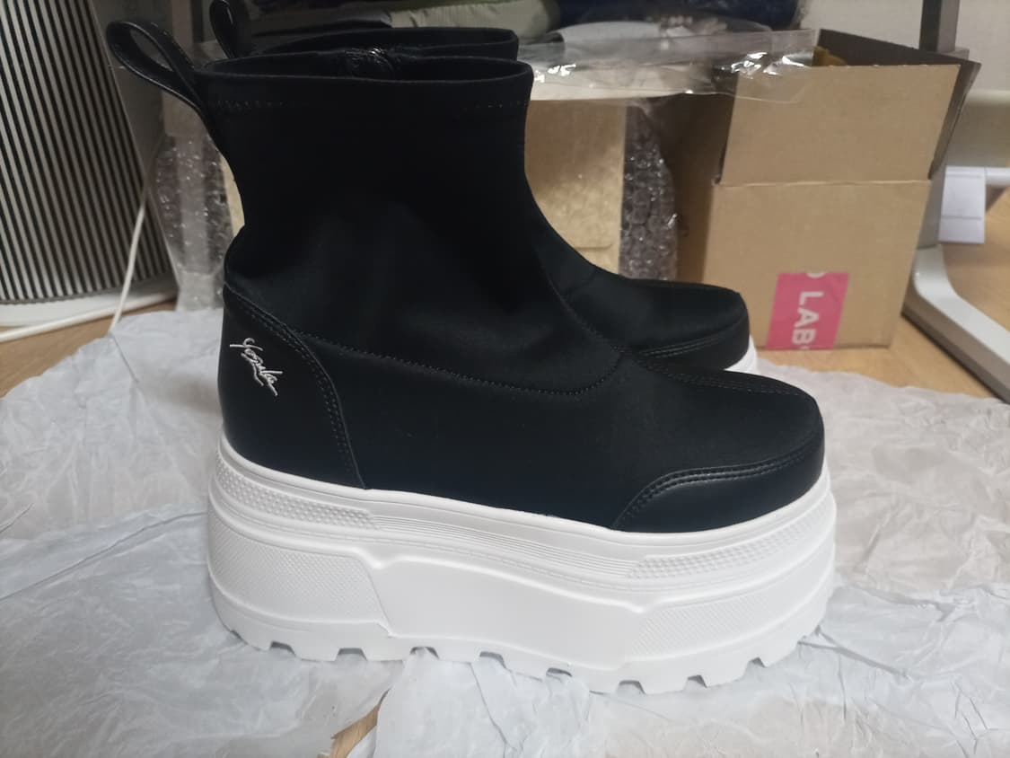 요스케 플랫폼통굽키높이 숏부츠 운동화 상품이미지1