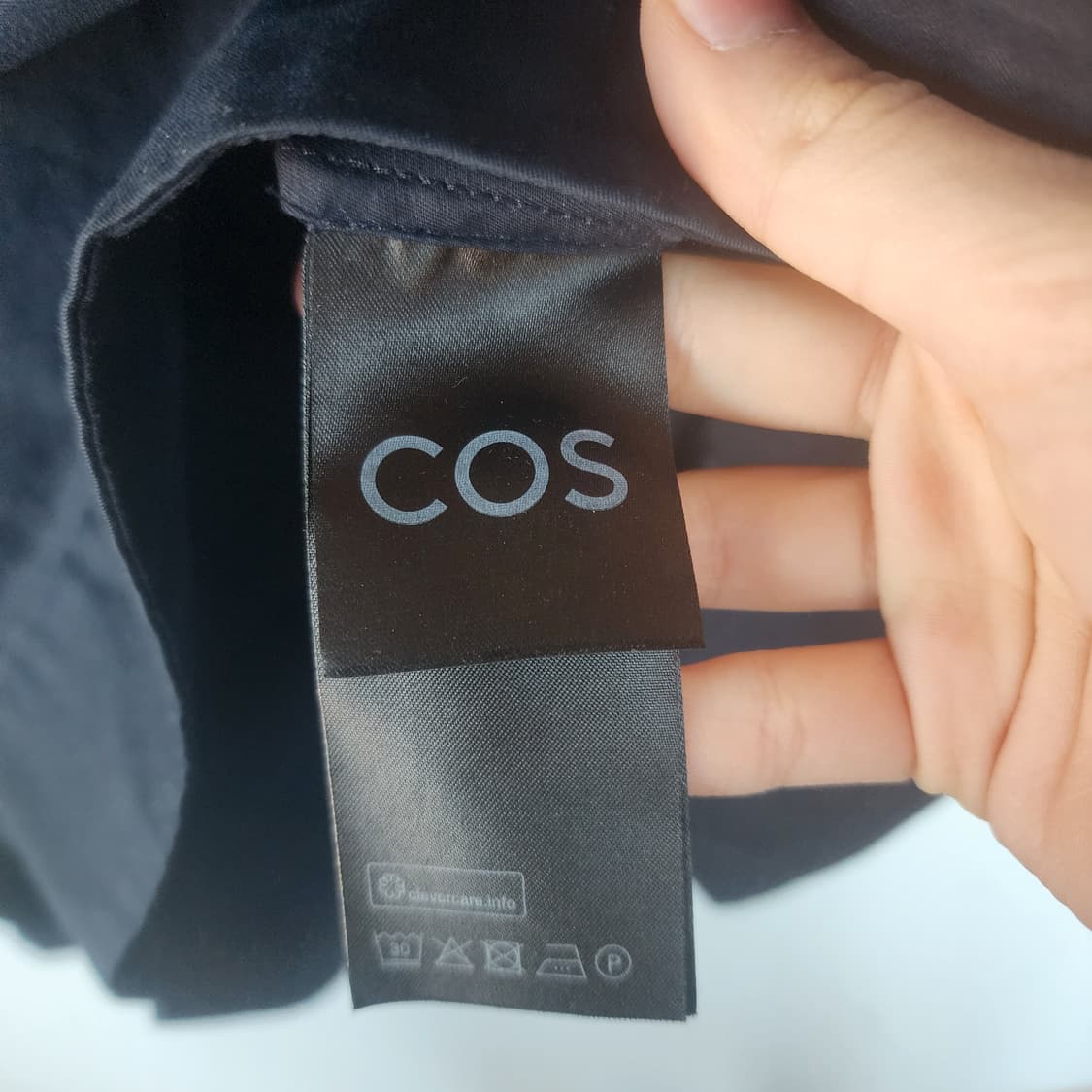 코스 블랙 슬리브 블라우스 상품이미지4