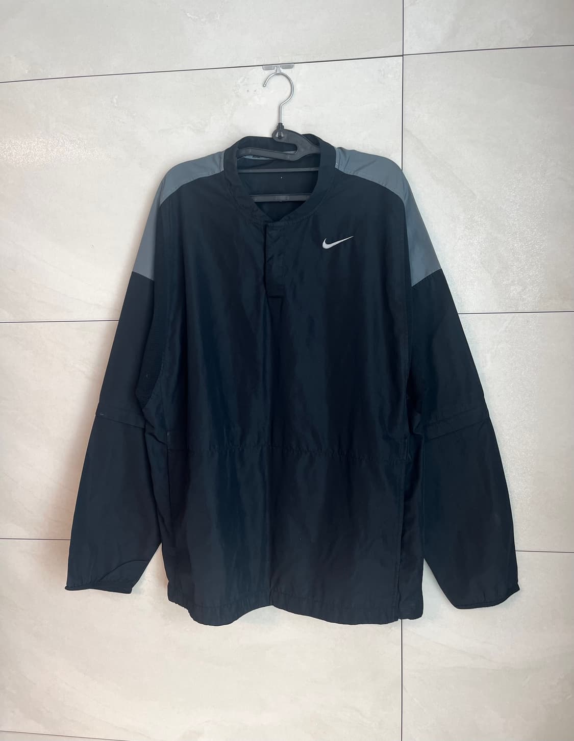 나이키 스우시 바람막이  상품이미지3